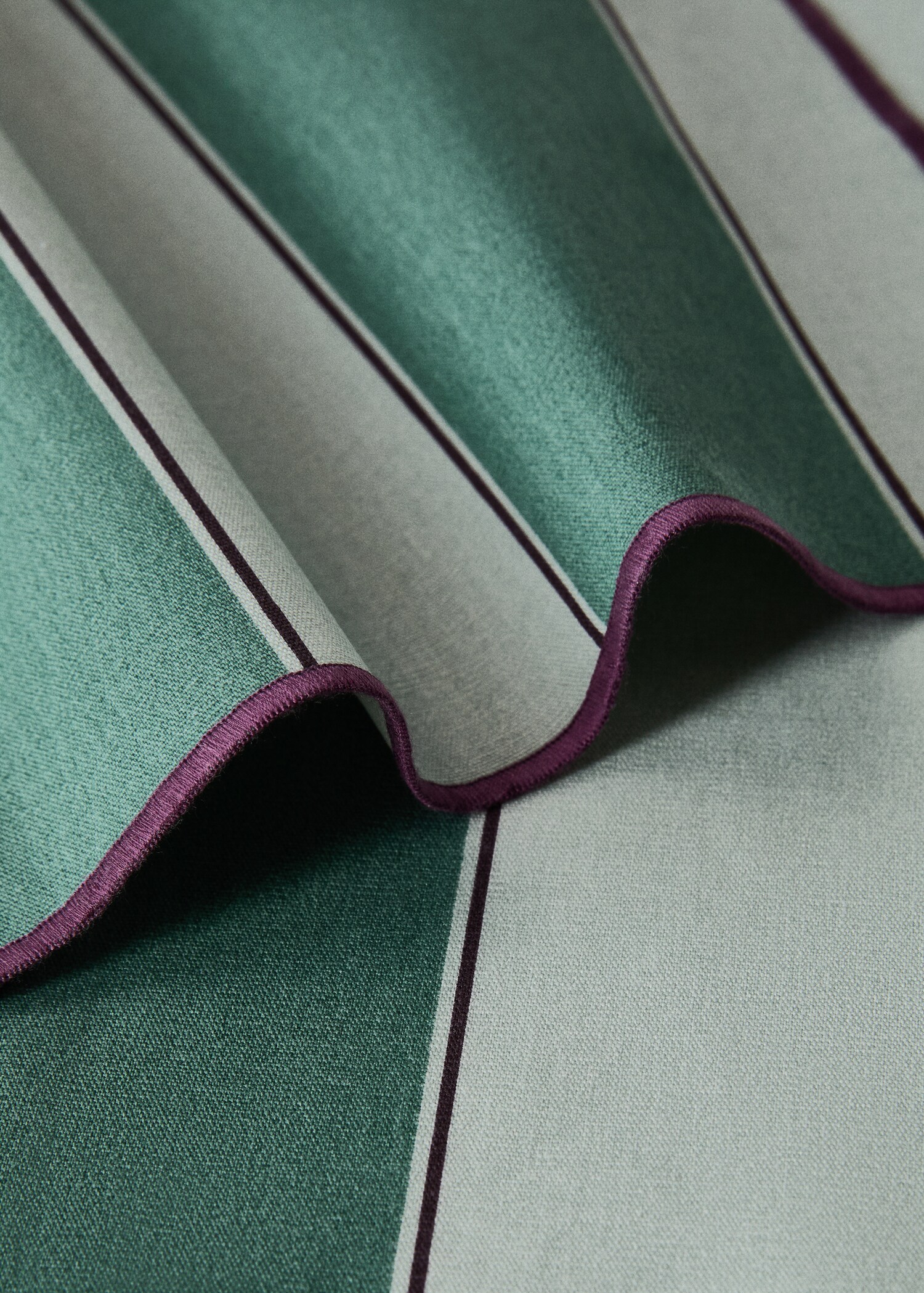 Individual tablecloths cotton stripe resinous - Details of the article 1