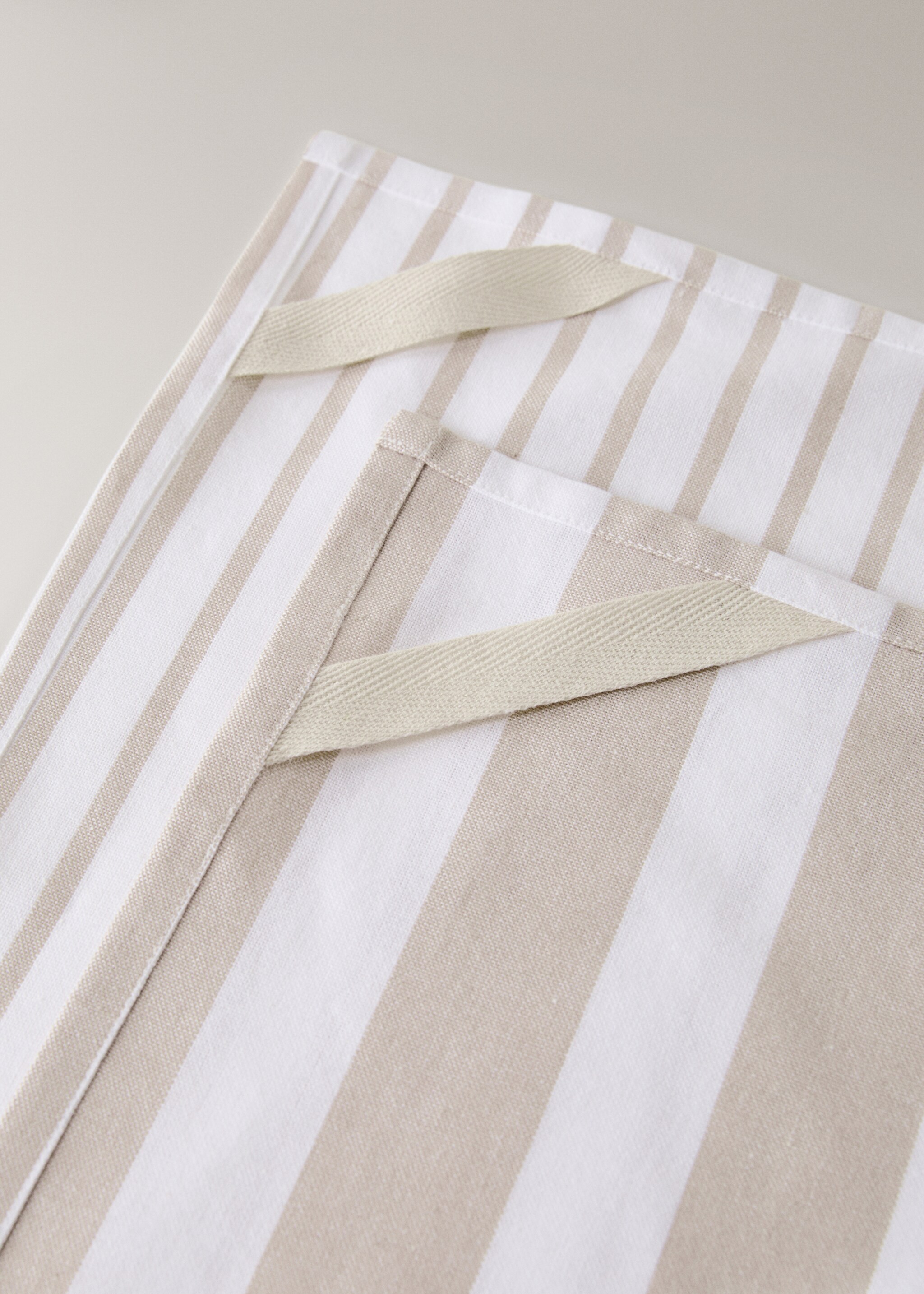 Bicolour multi-striped kitchen towel - Details of the article 2