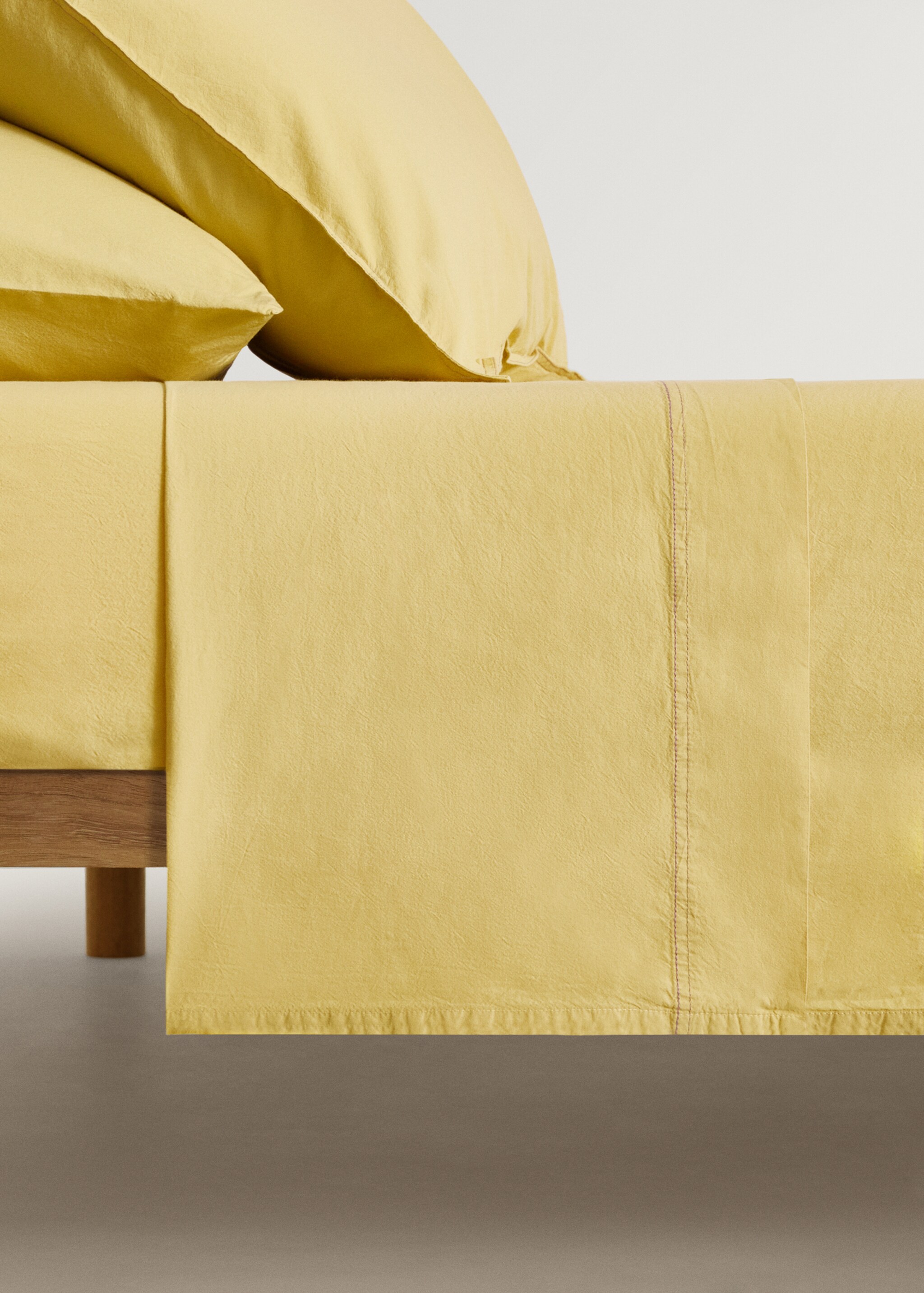 Children's washed cotton double-stitched top sheet for 90 cm bed - Article without model, Mustard. Ref: 87083315-00.
