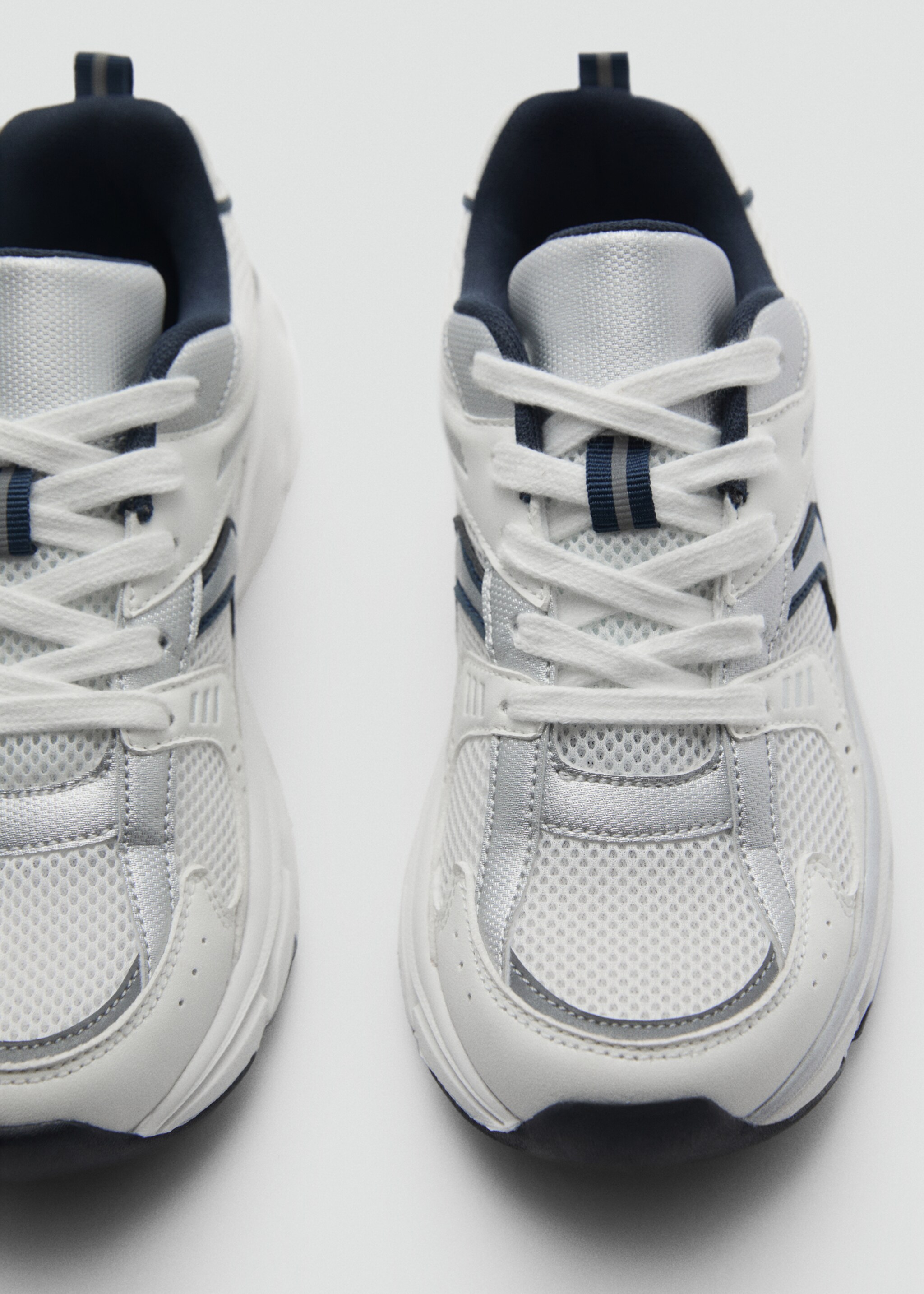 Bicolour sneakers - Details of the article 2