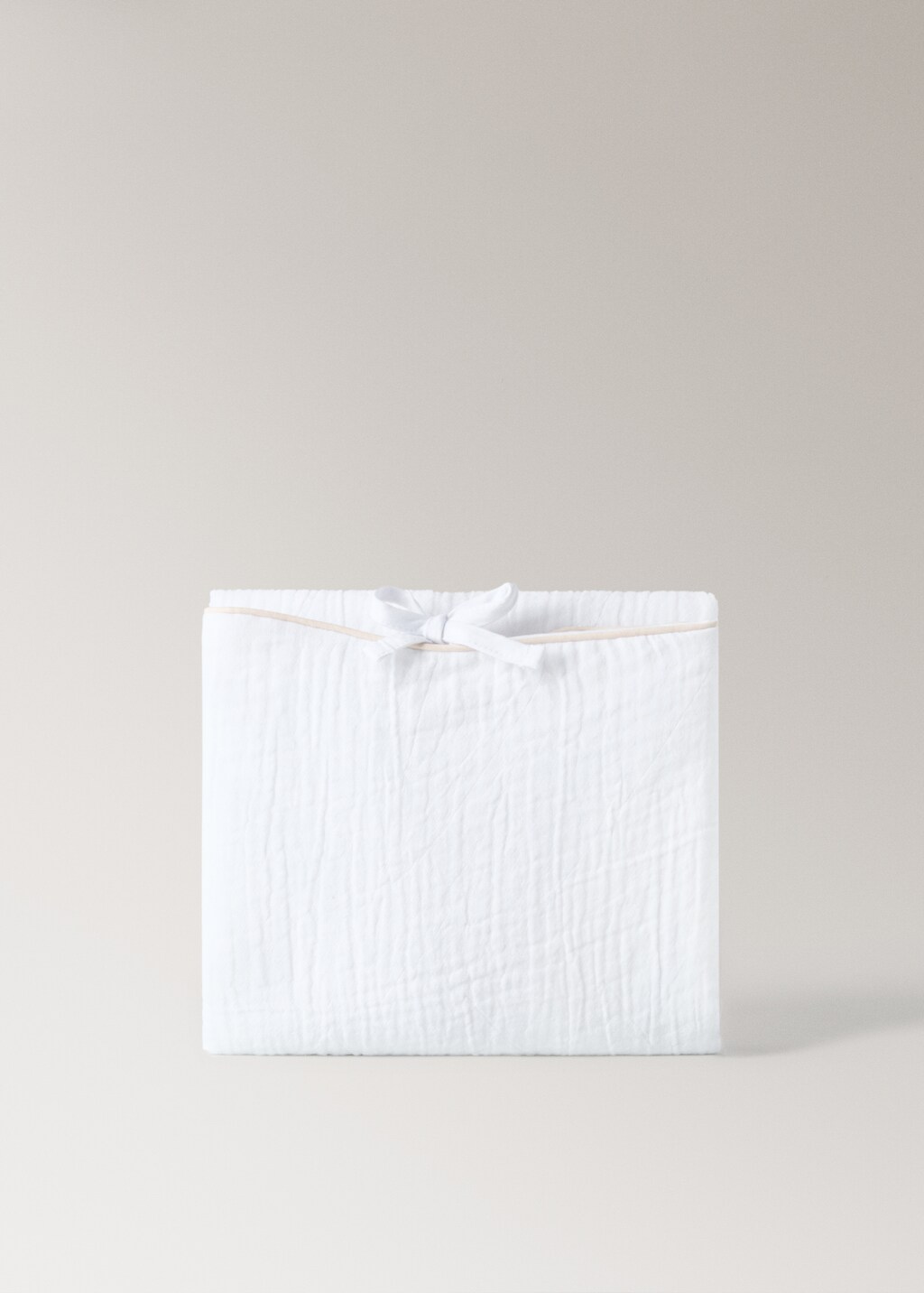 Portable chiffon baby changing mat