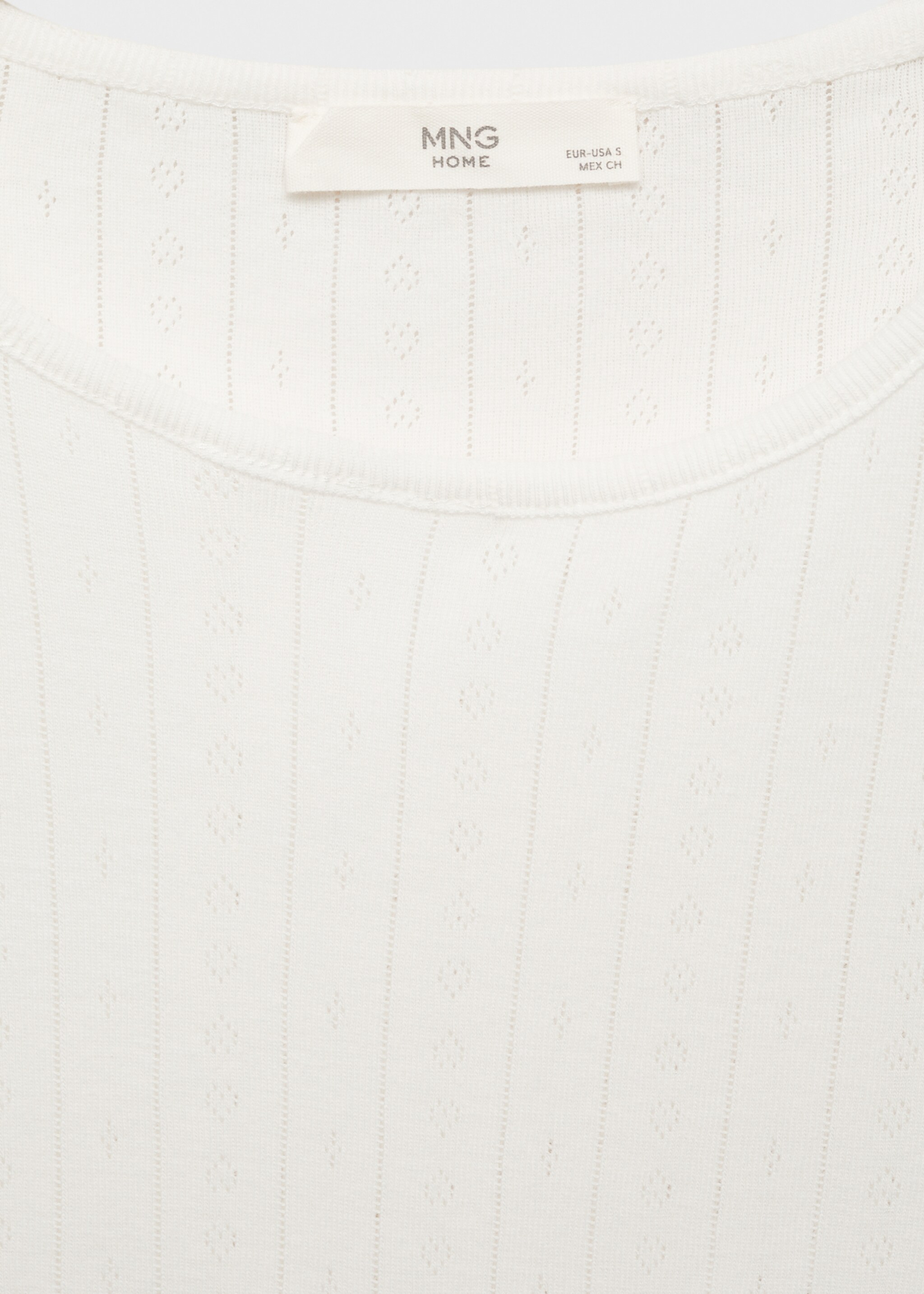 Unstitched cotton pyjama top - Details of the article 8
