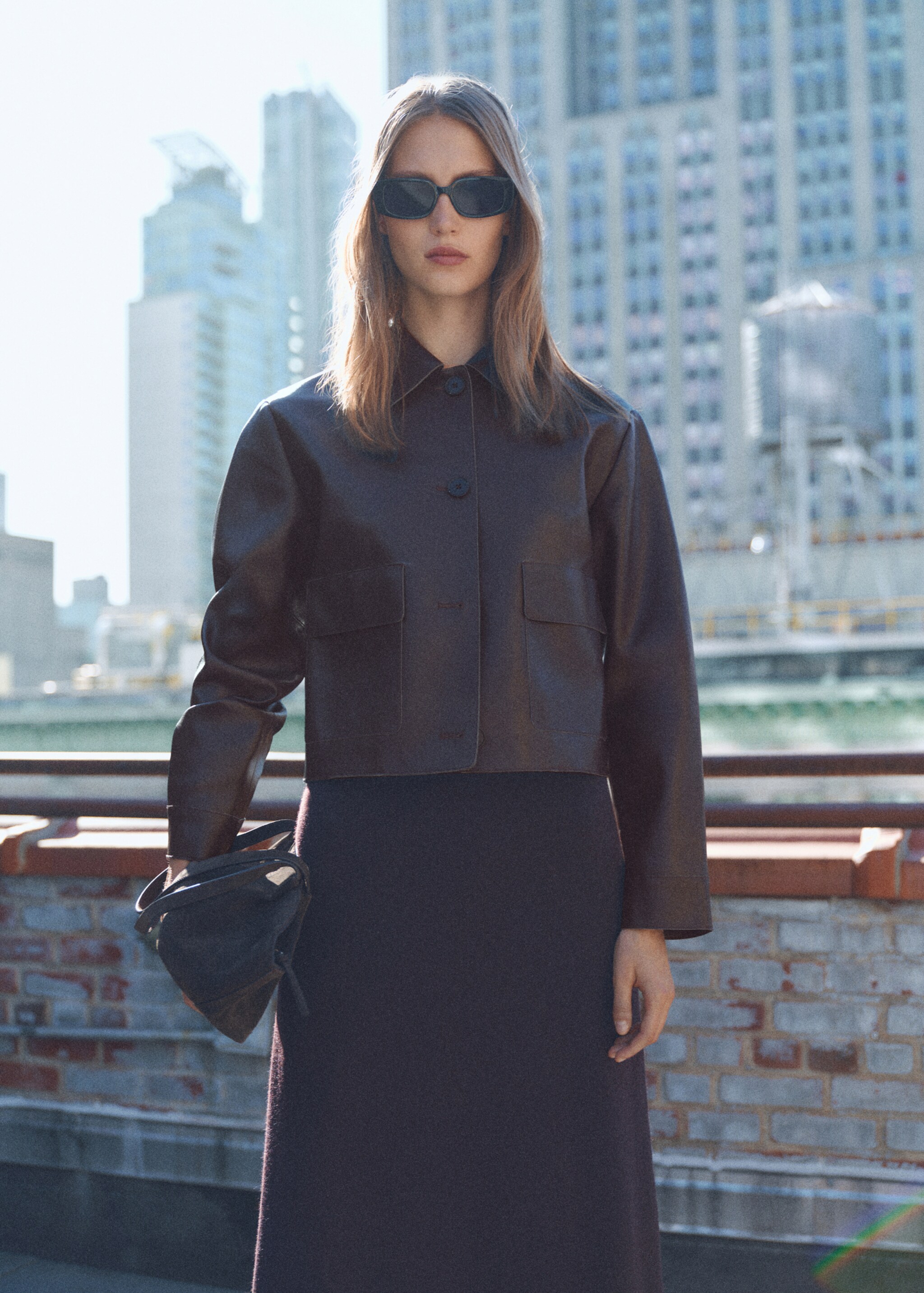 Leather-effect jacket with pockets - Средний план
