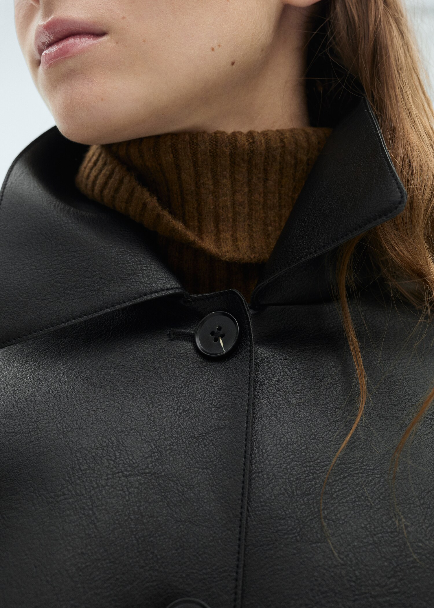 Jacke mit Leder-Effekt und Taschen - Detail des Artikels 6