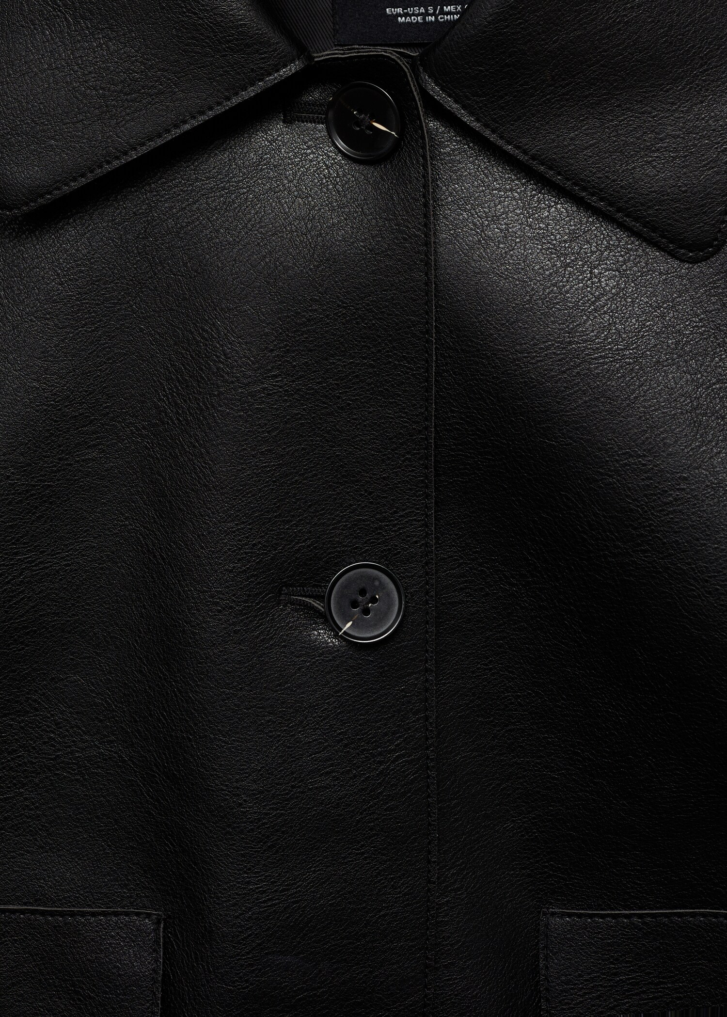 Jacke mit Leder-Effekt und Taschen - Detail des Artikels 8