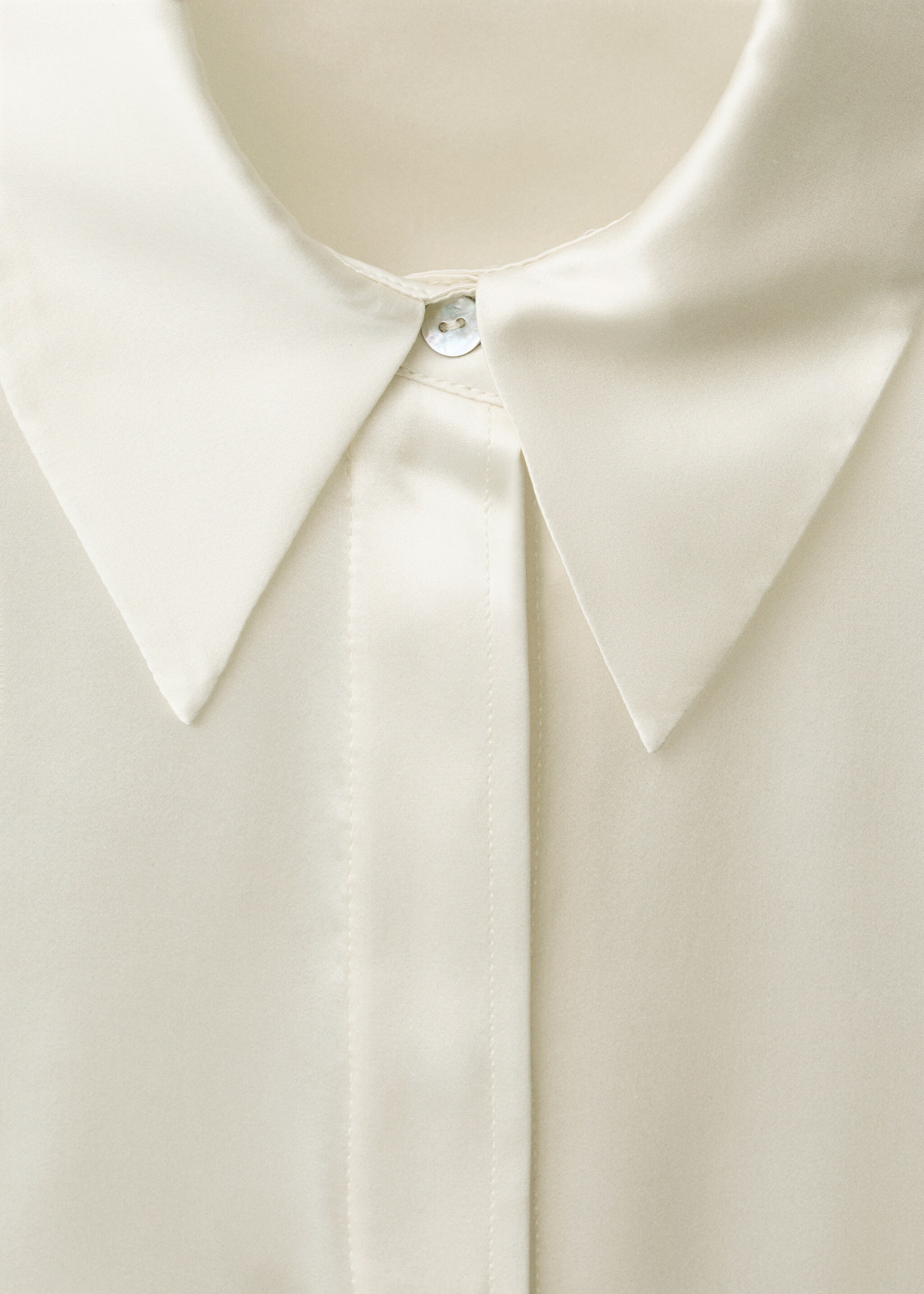 Satin silk shirt - Details of the article 8