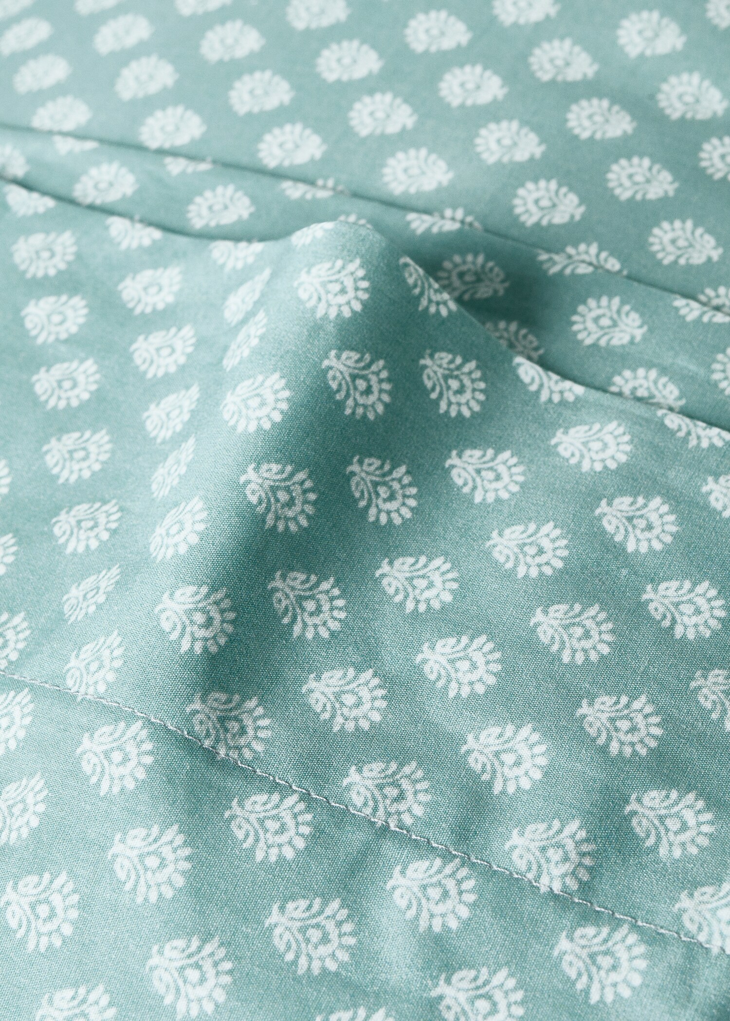 Kussensloop van perkalkatoen met kleine bloem voor kinderbed 45x110 cm - Detail van het artikel 1
