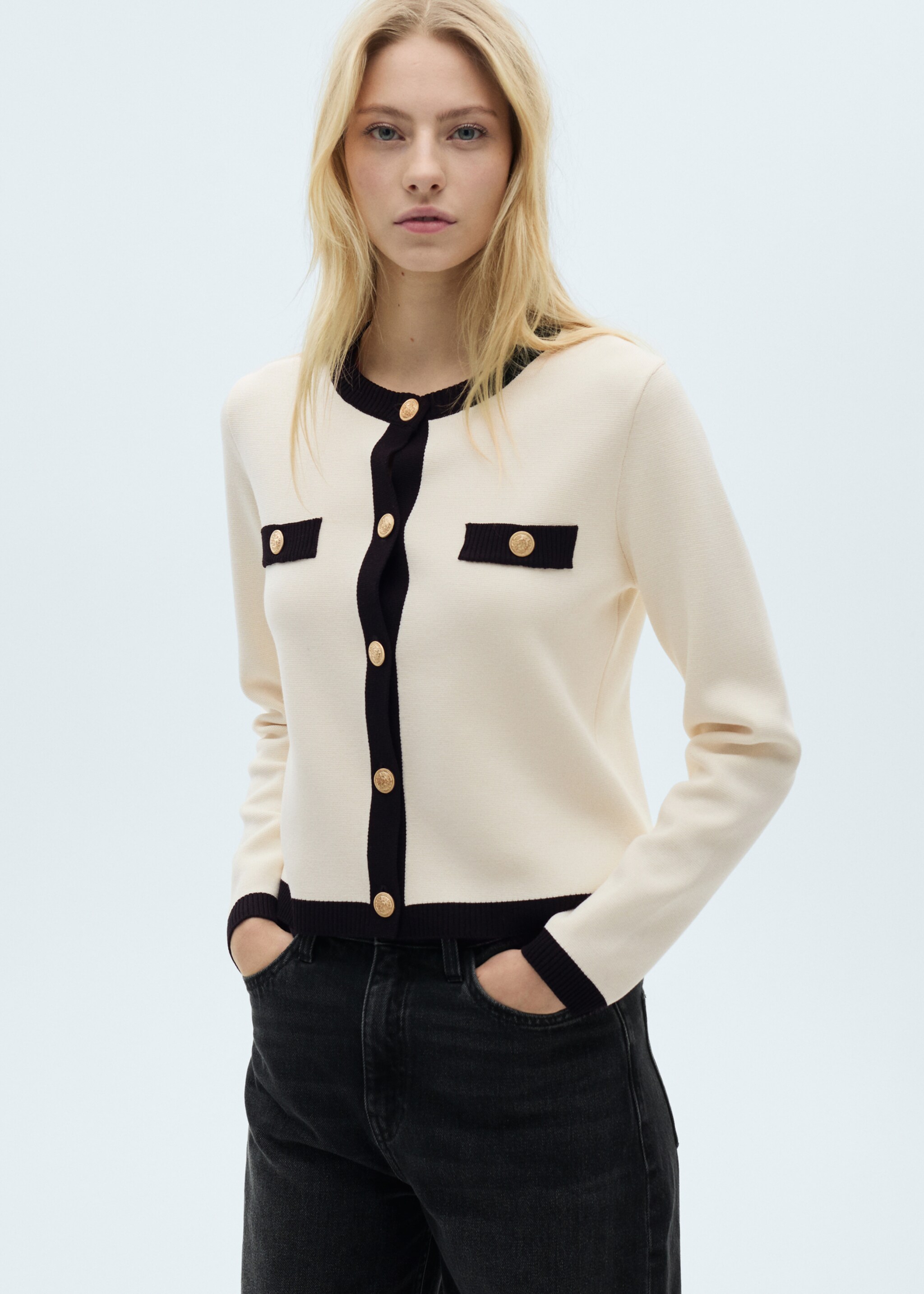 Knitted jacket with jewel buttons - Medium plane