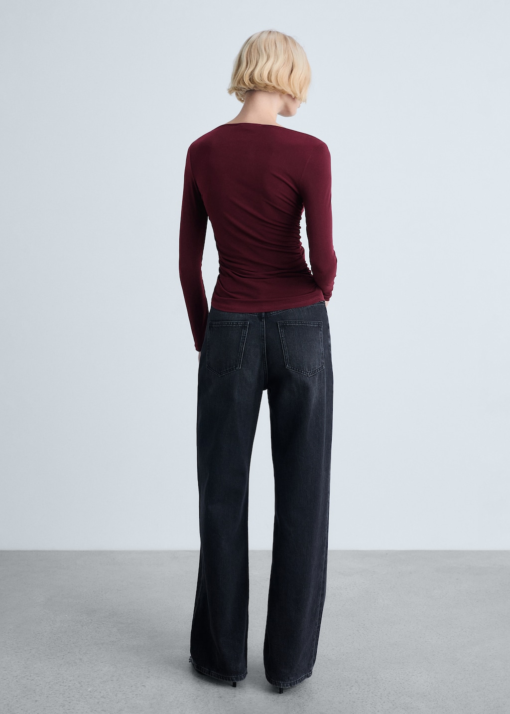Draped fitted t-shirt - Women | MANGO Canada