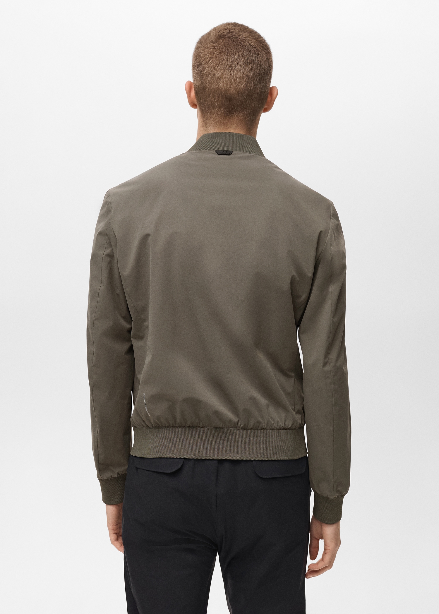 Bomber waterproof tecnología COOLMAX® - Reverso del artículo