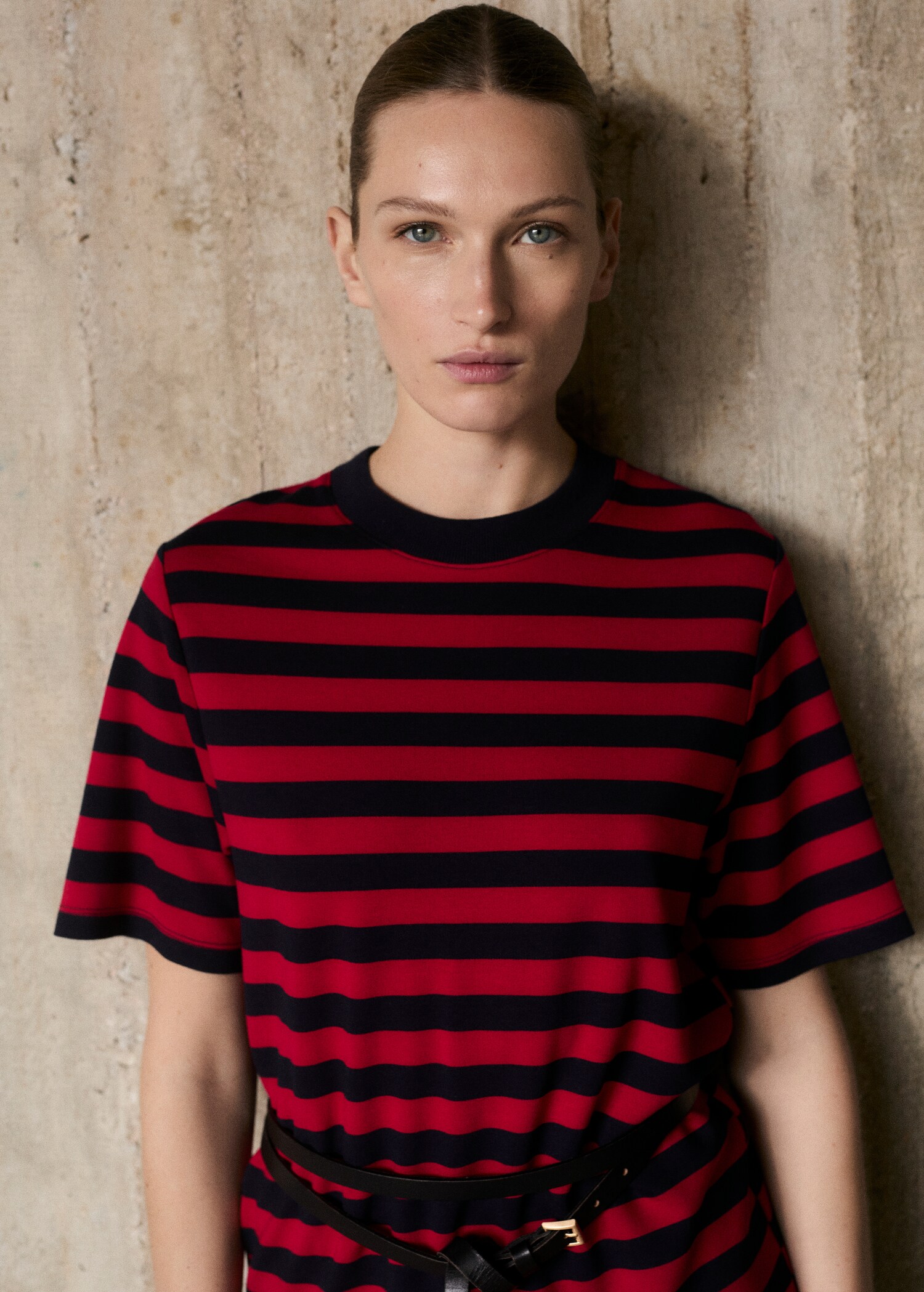 Striped short-sleeved t-shirt - Medium plane