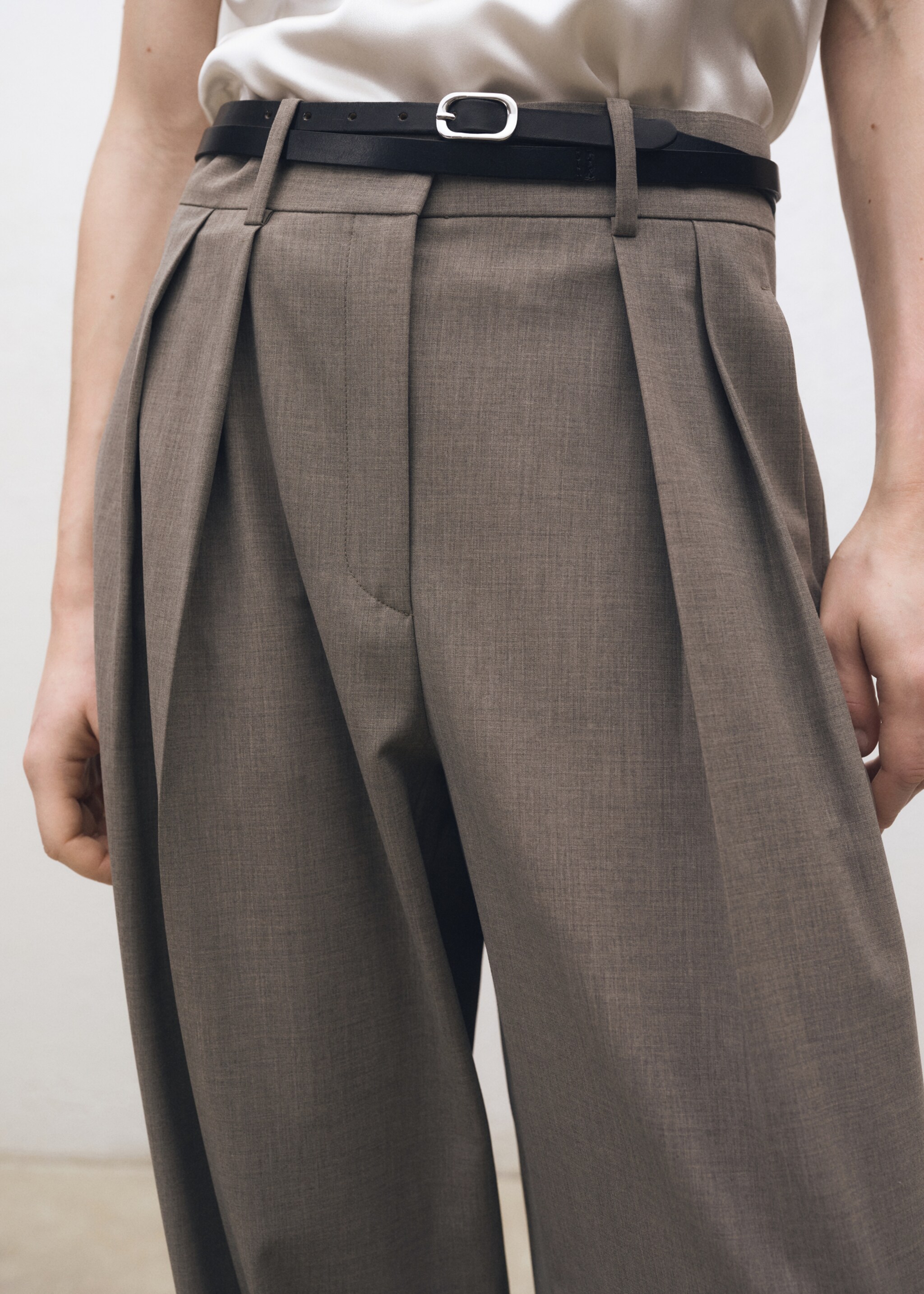 Wide-leg wool-blend suit trousers - Details of the article 6