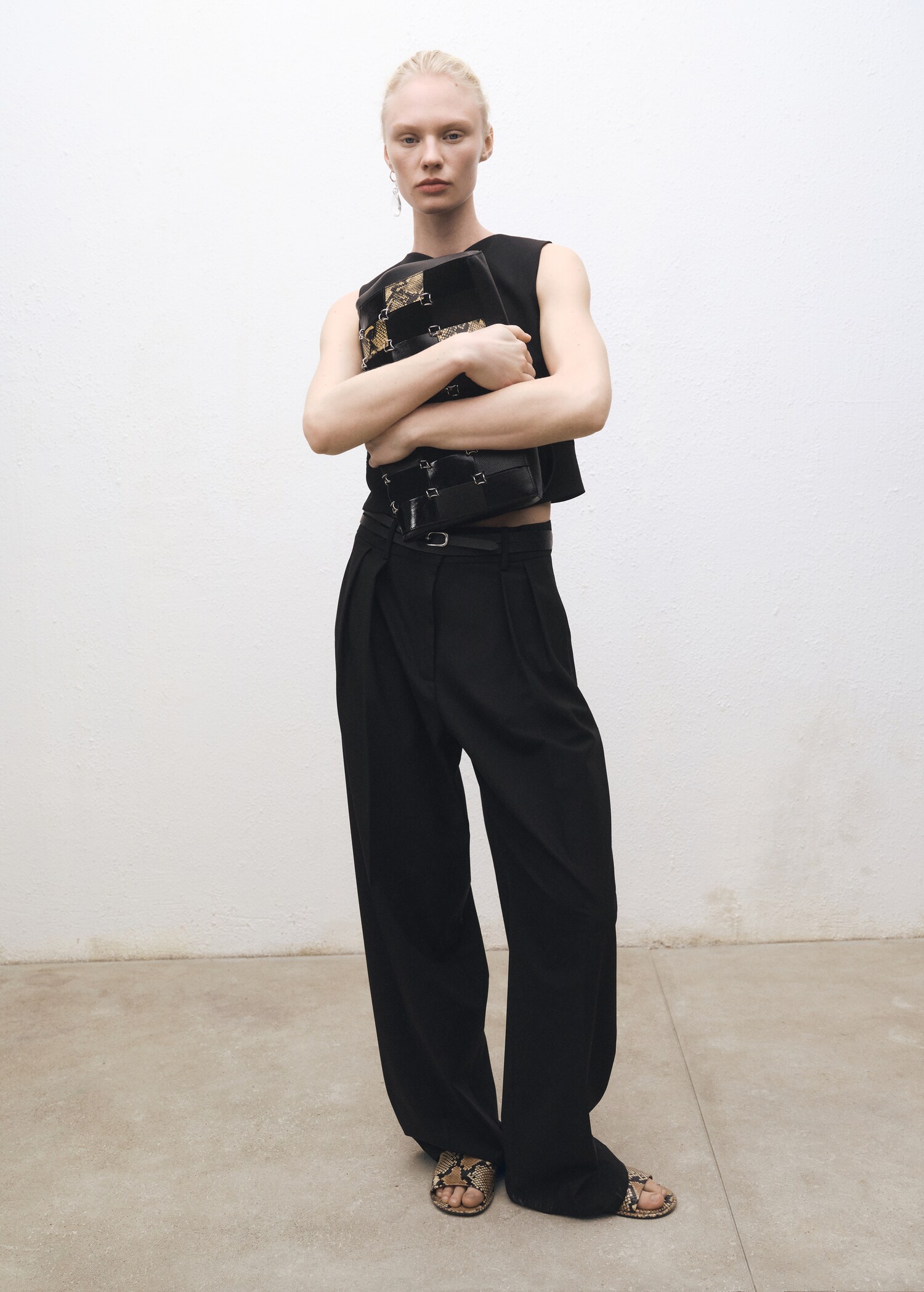 Wide-leg wool-blend suit trousers - Details of the article 2