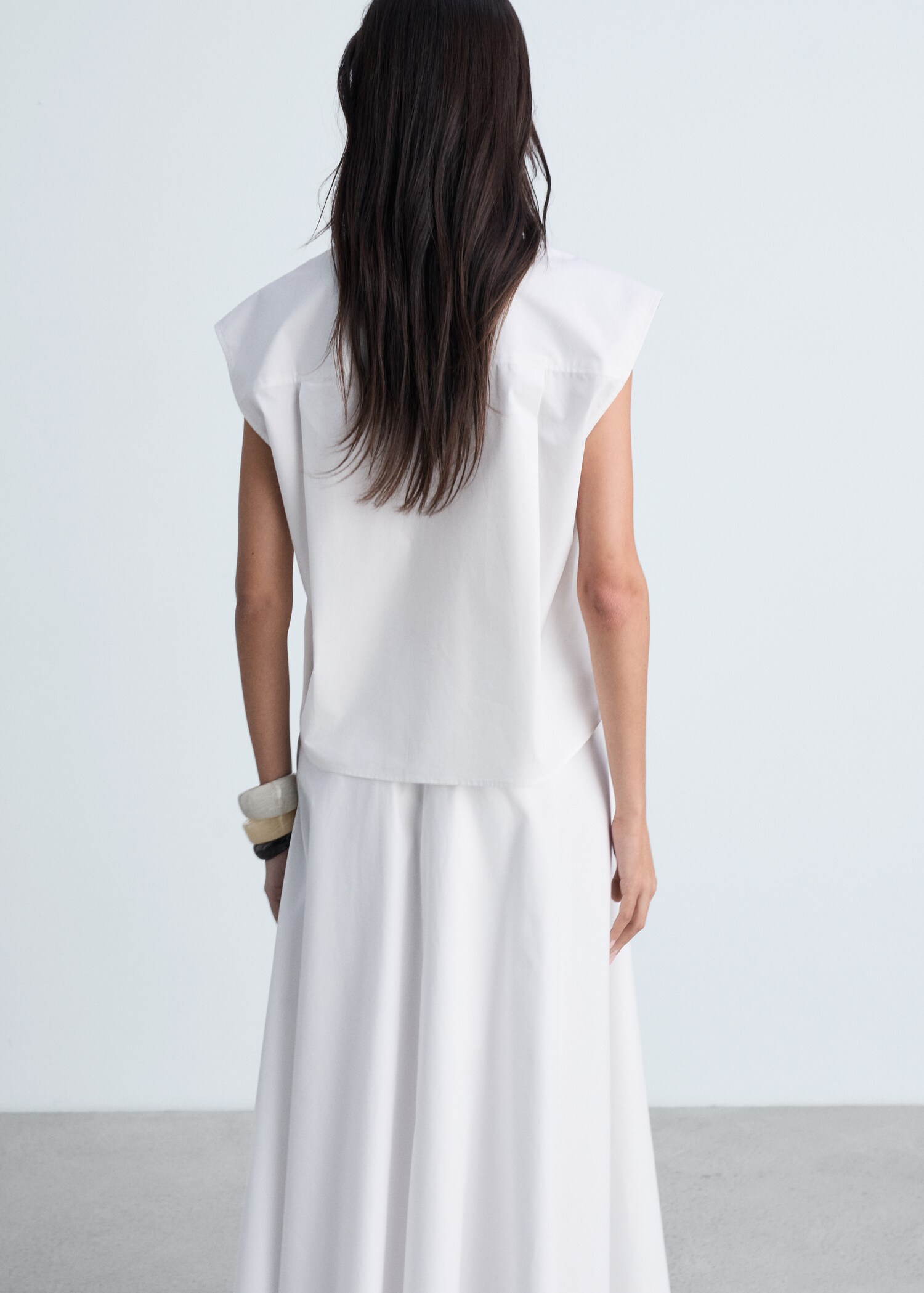 Mouwloze popeline blouse - Achterkant van het artikel