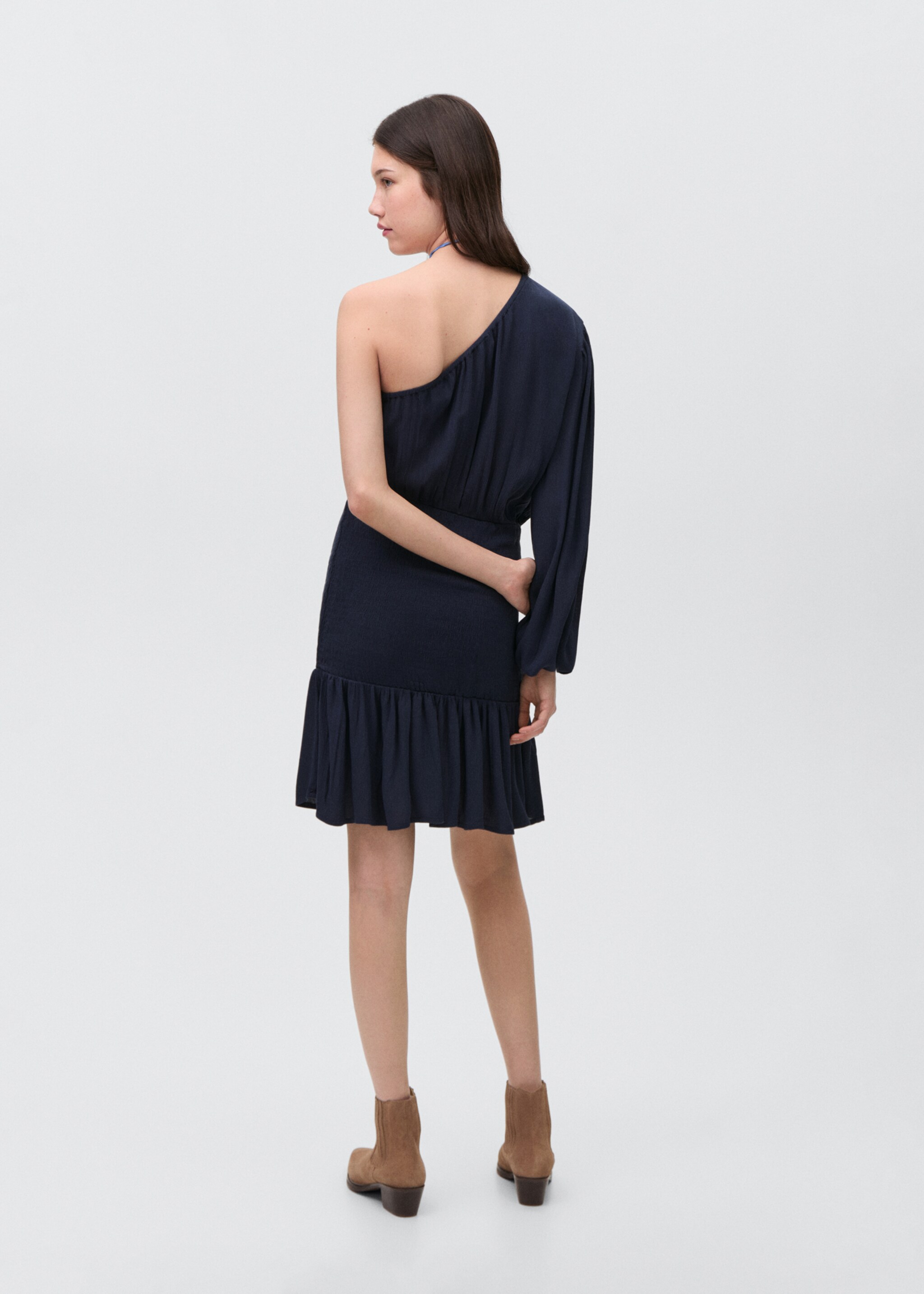 Asymmetrical pleated dress - Reverse of the article