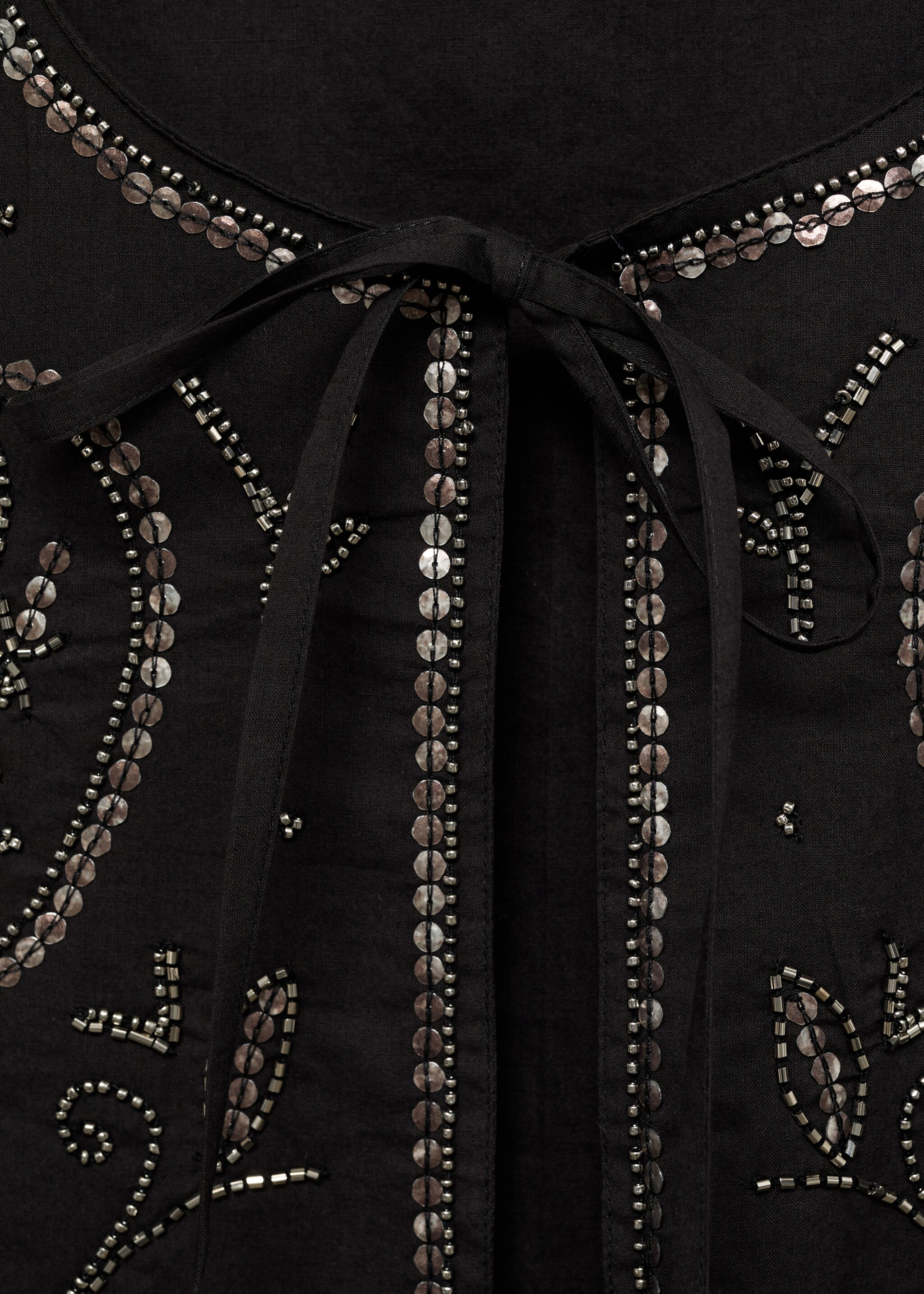 Beaded embroidered gilet - Details of the article 8
