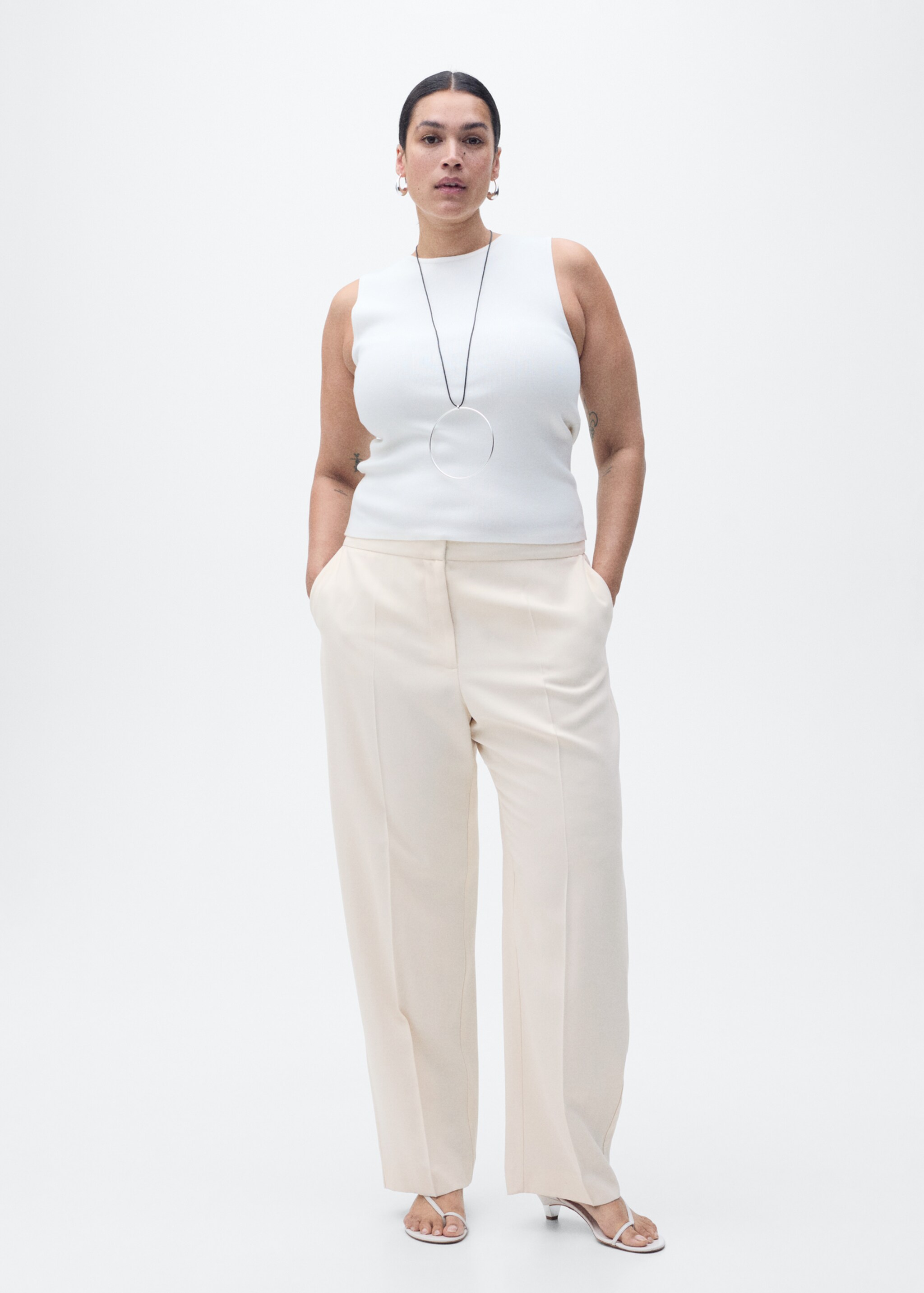 Straight suit trousers - Details of the article 3