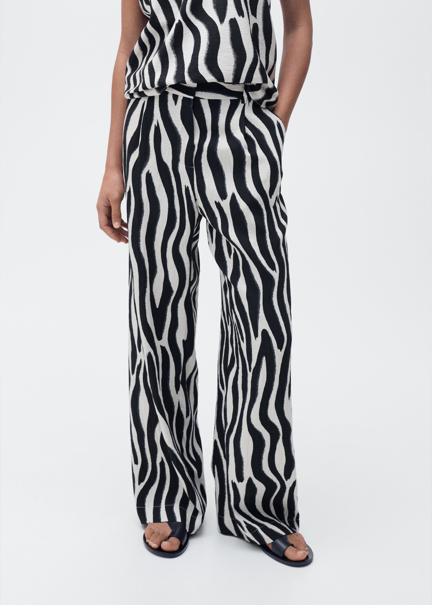 Zebra-print straight-fit pants - Medium plane