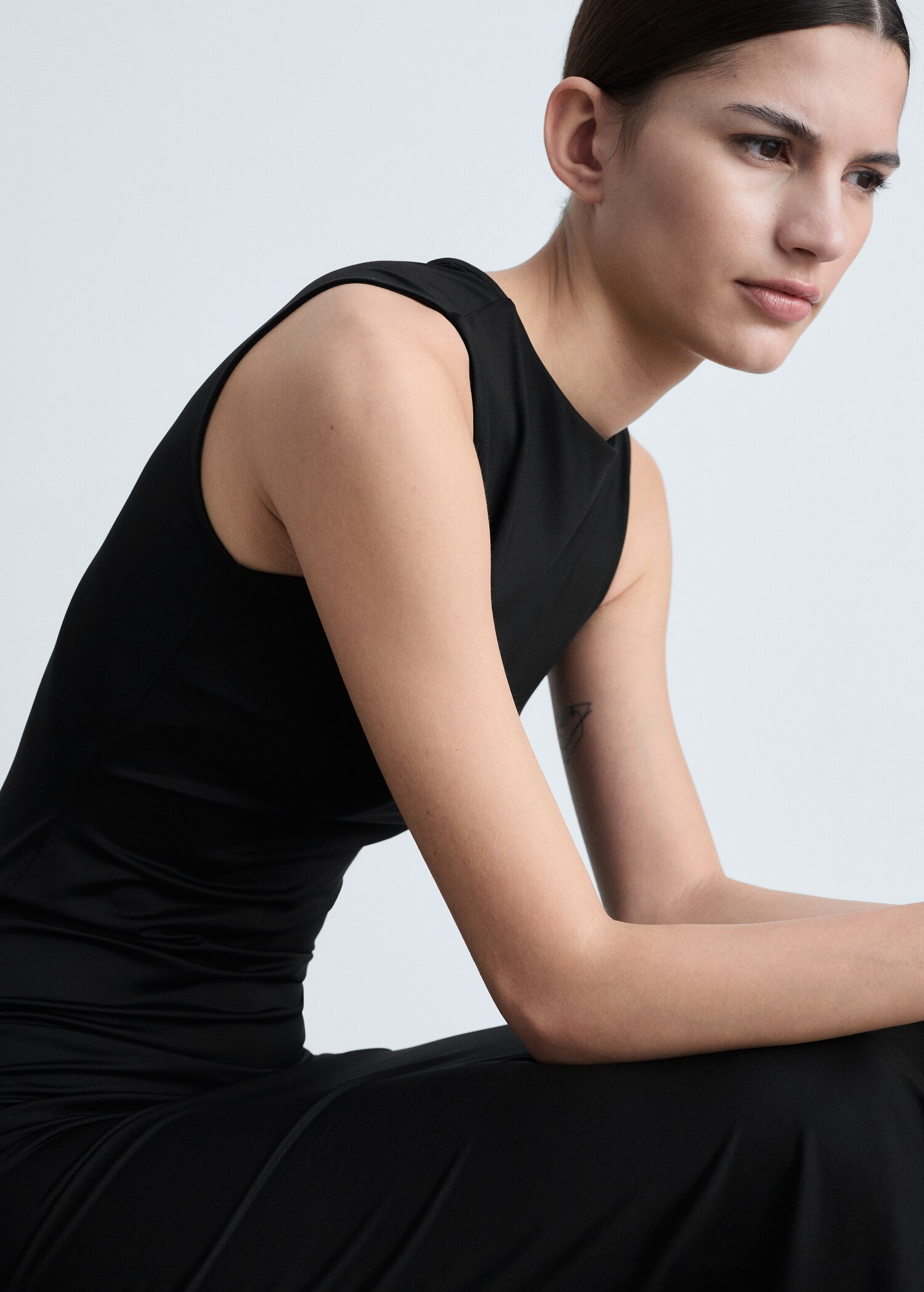 Langes rückenfreies Kleid - Detail des Artikels 1
