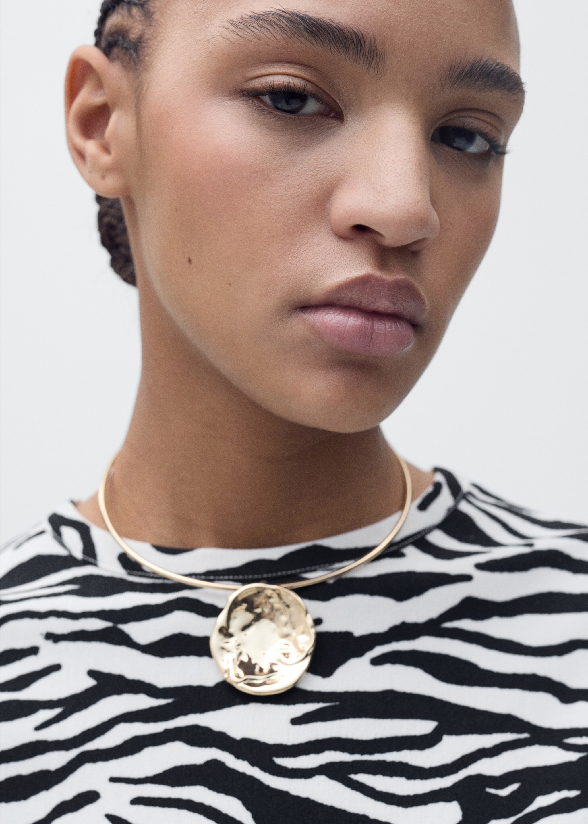 Draped sleeveless t-shirt - Details of the article 1