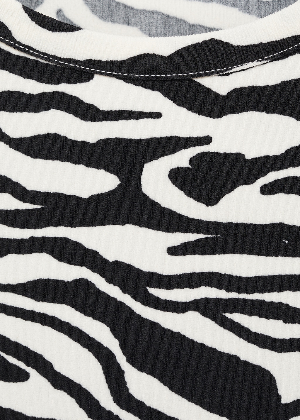 Draped sleeveless t-shirt