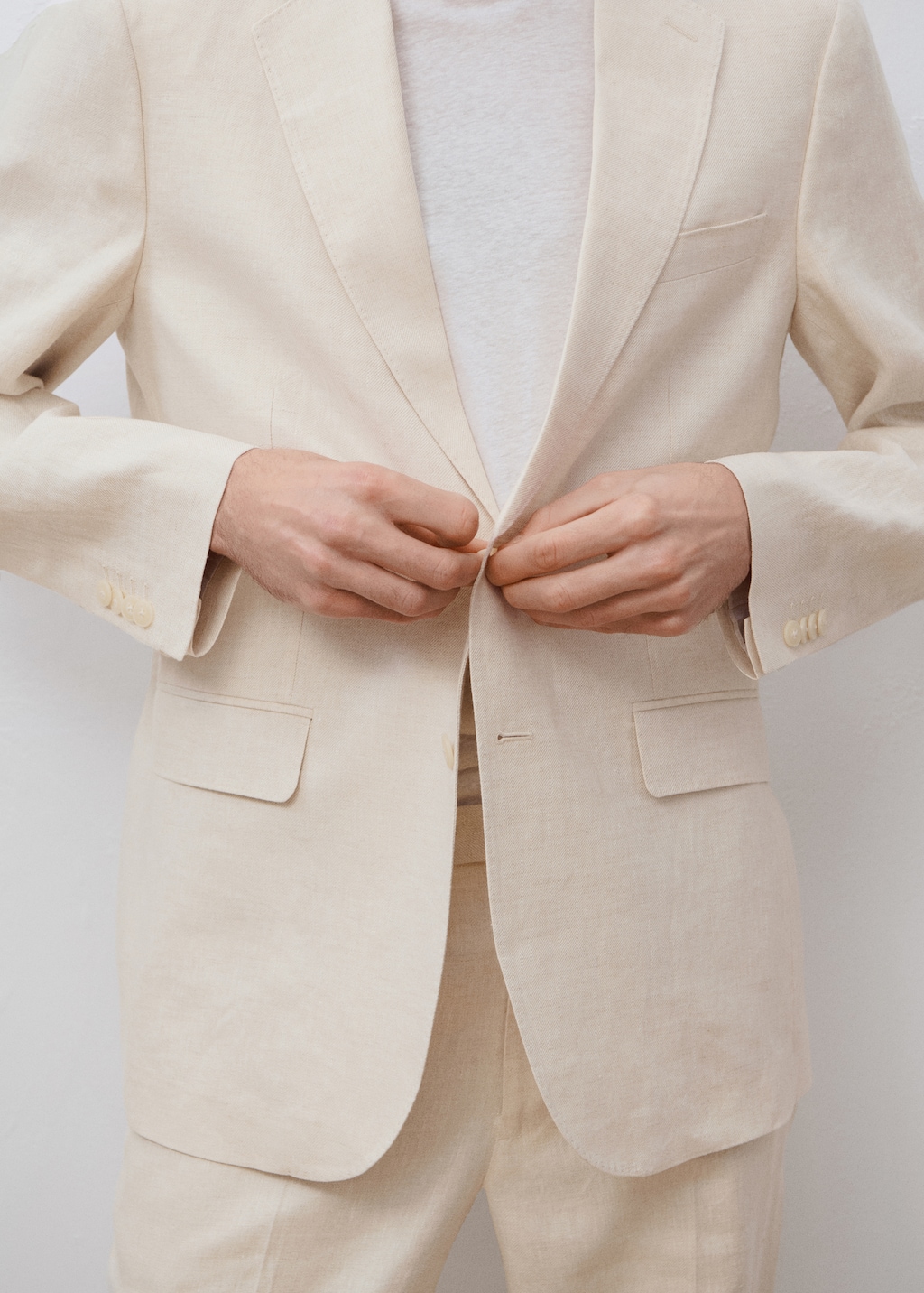 Amalfi 100% linen slim-fit suit blazer