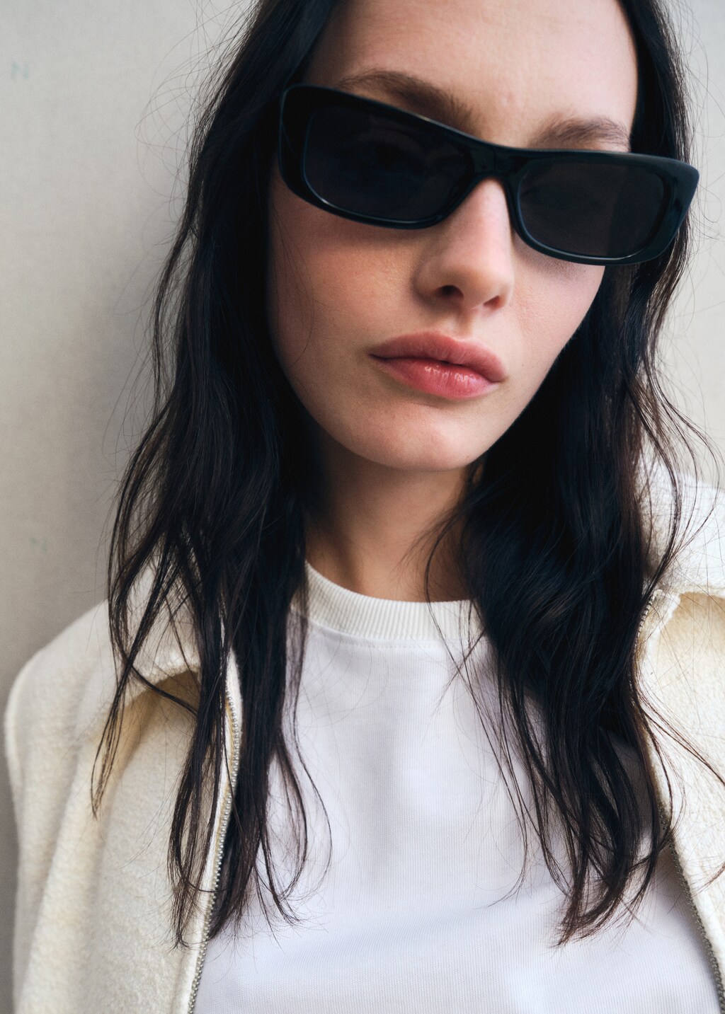 hamaa0230ページ　freckle Squared frame sunglasses - Women | MANGO Canada