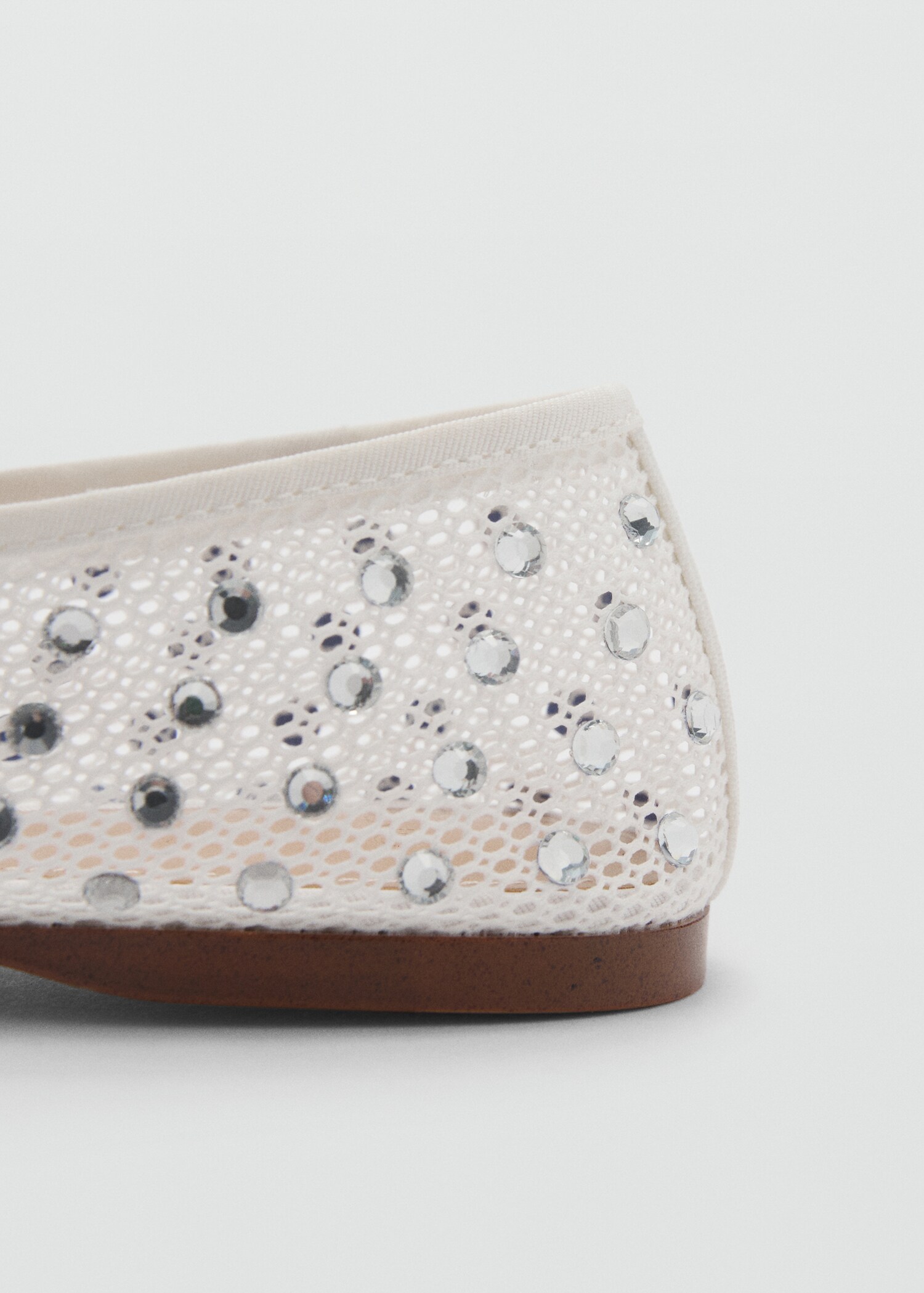 Mesh shoes with rhinestone detail - Details of the article 2