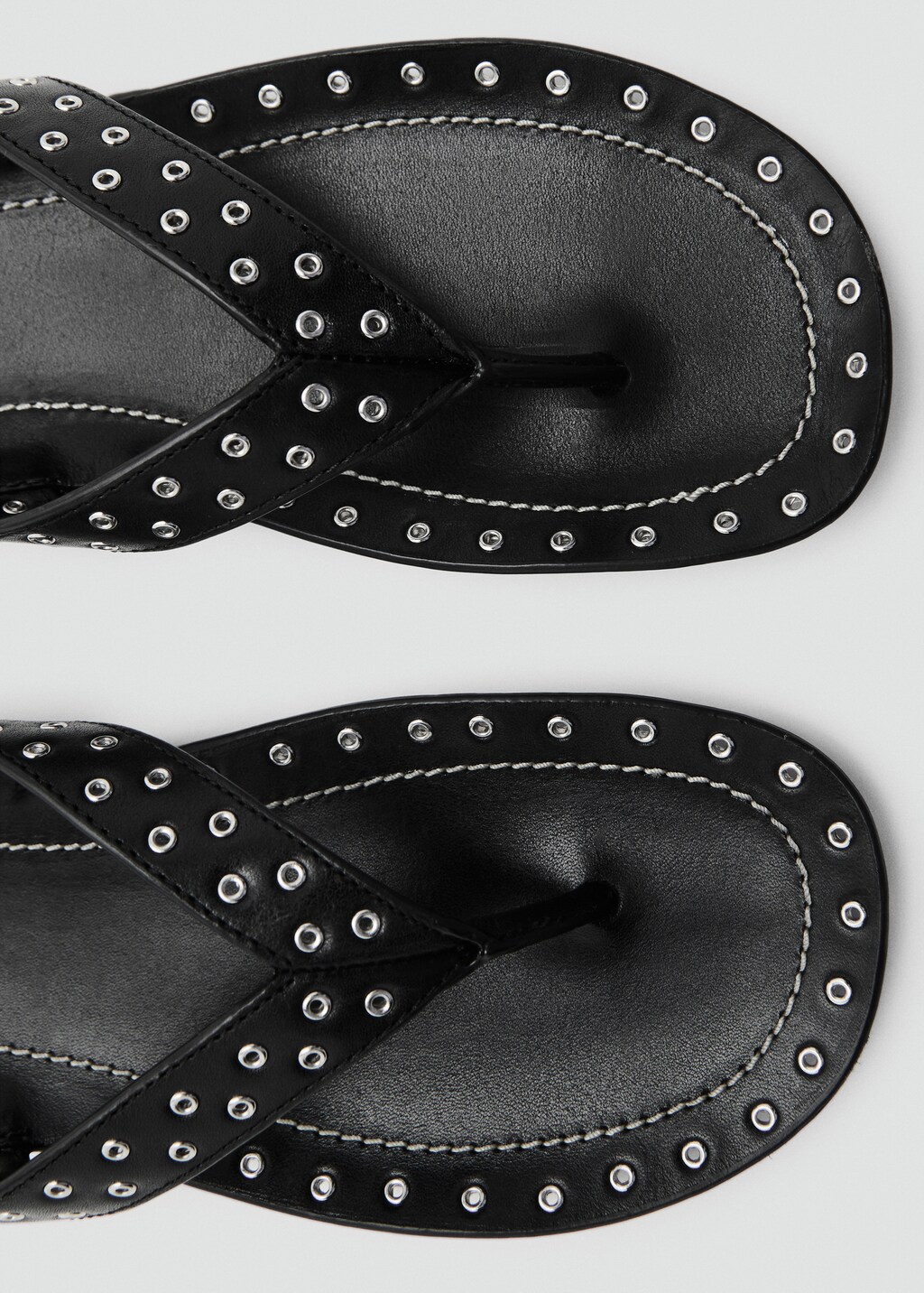 Leather sandals with eyelets - image 4