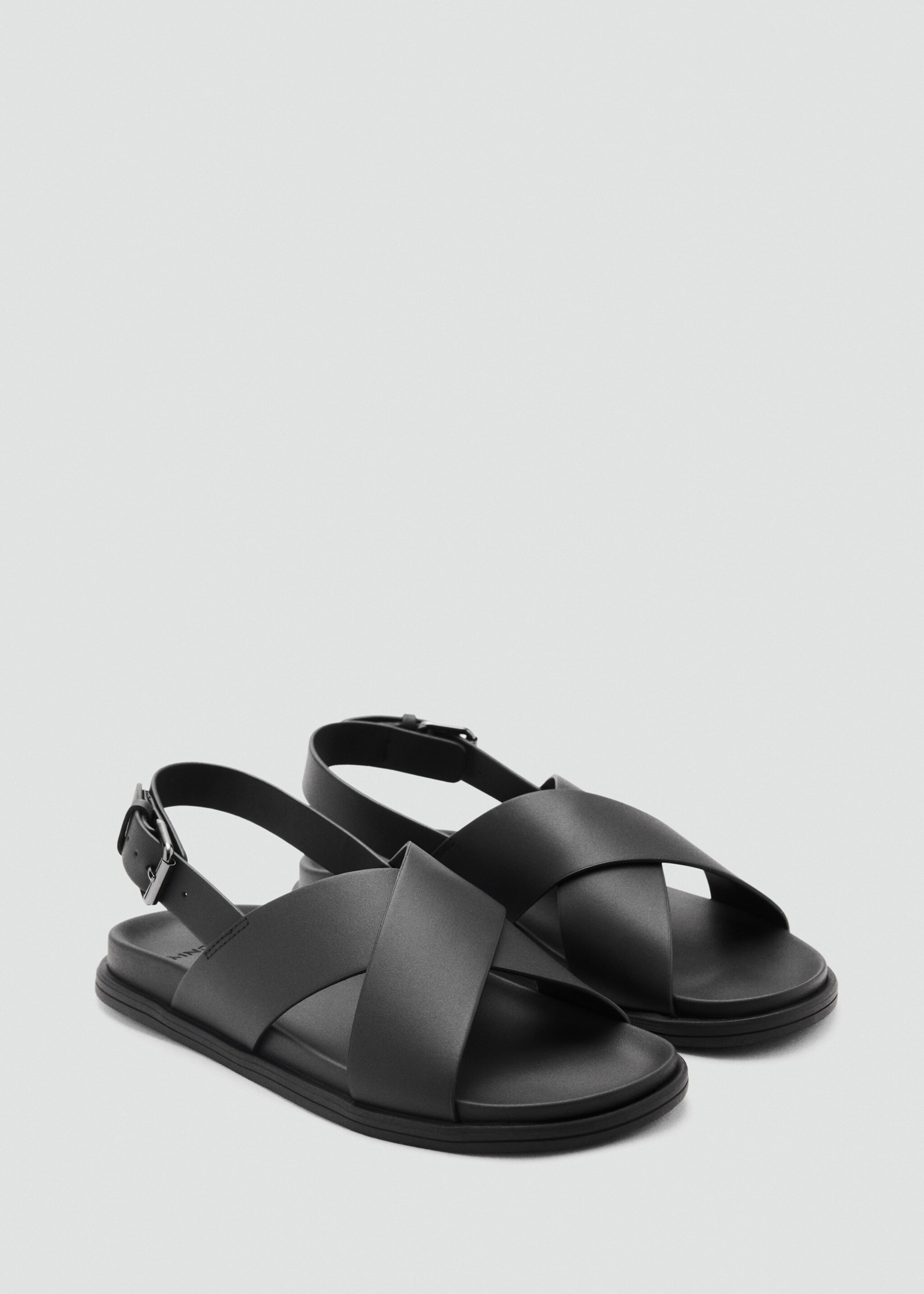 100% leather crossed strap sandal - Medium plane