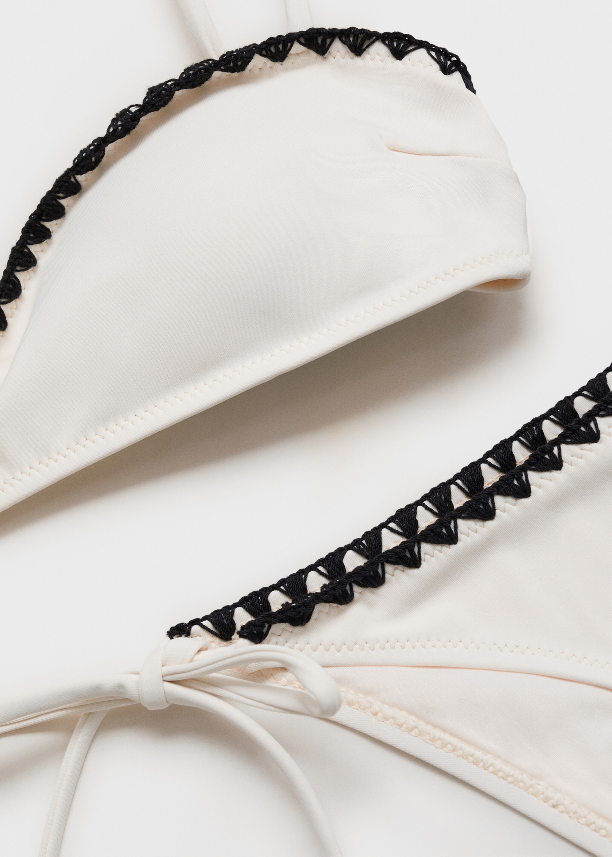 Bikini avec bordures contrastées - Détail de l'article 0