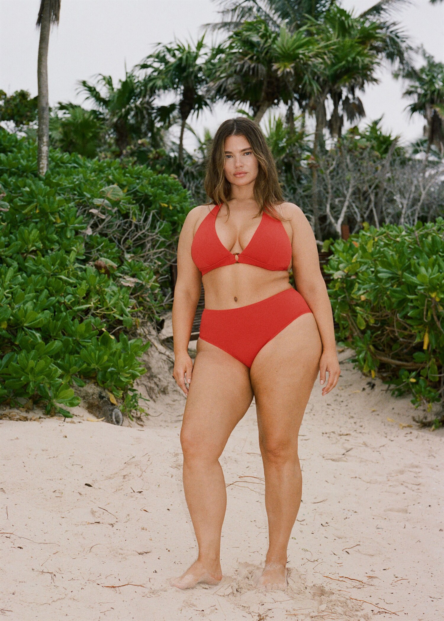 Textured bikini top with decorative ring - Details of the article 3