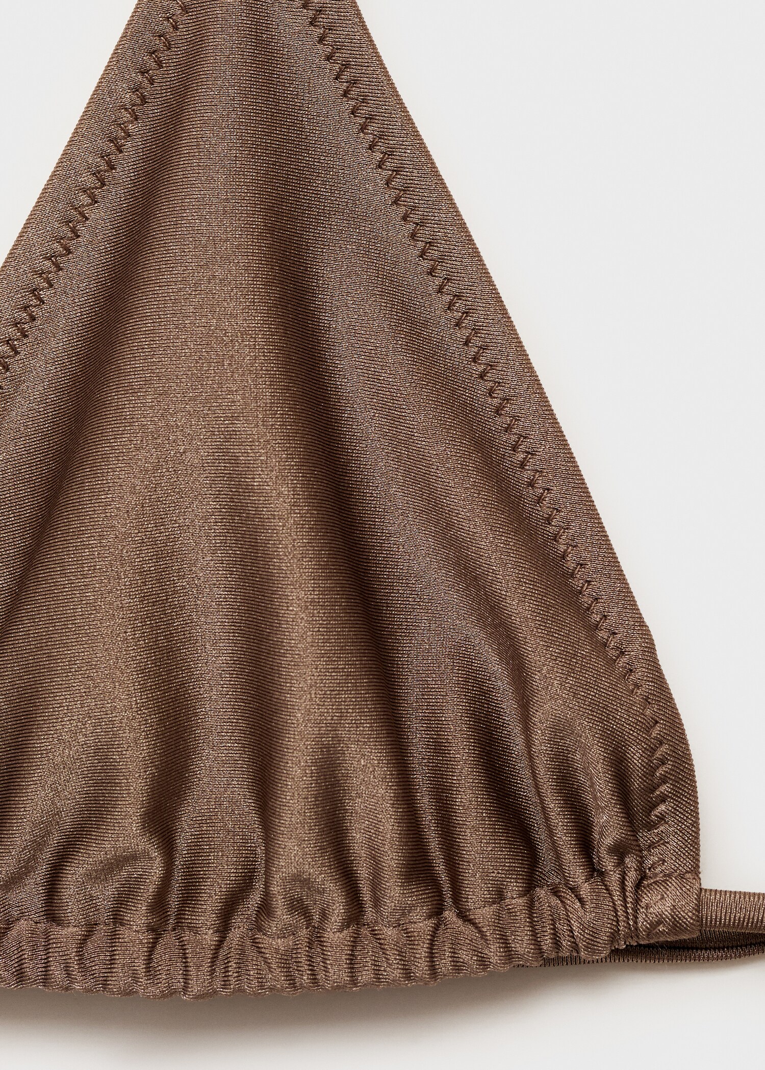 Atasan bikini dengan tekstur shiny - Rincian barang 8