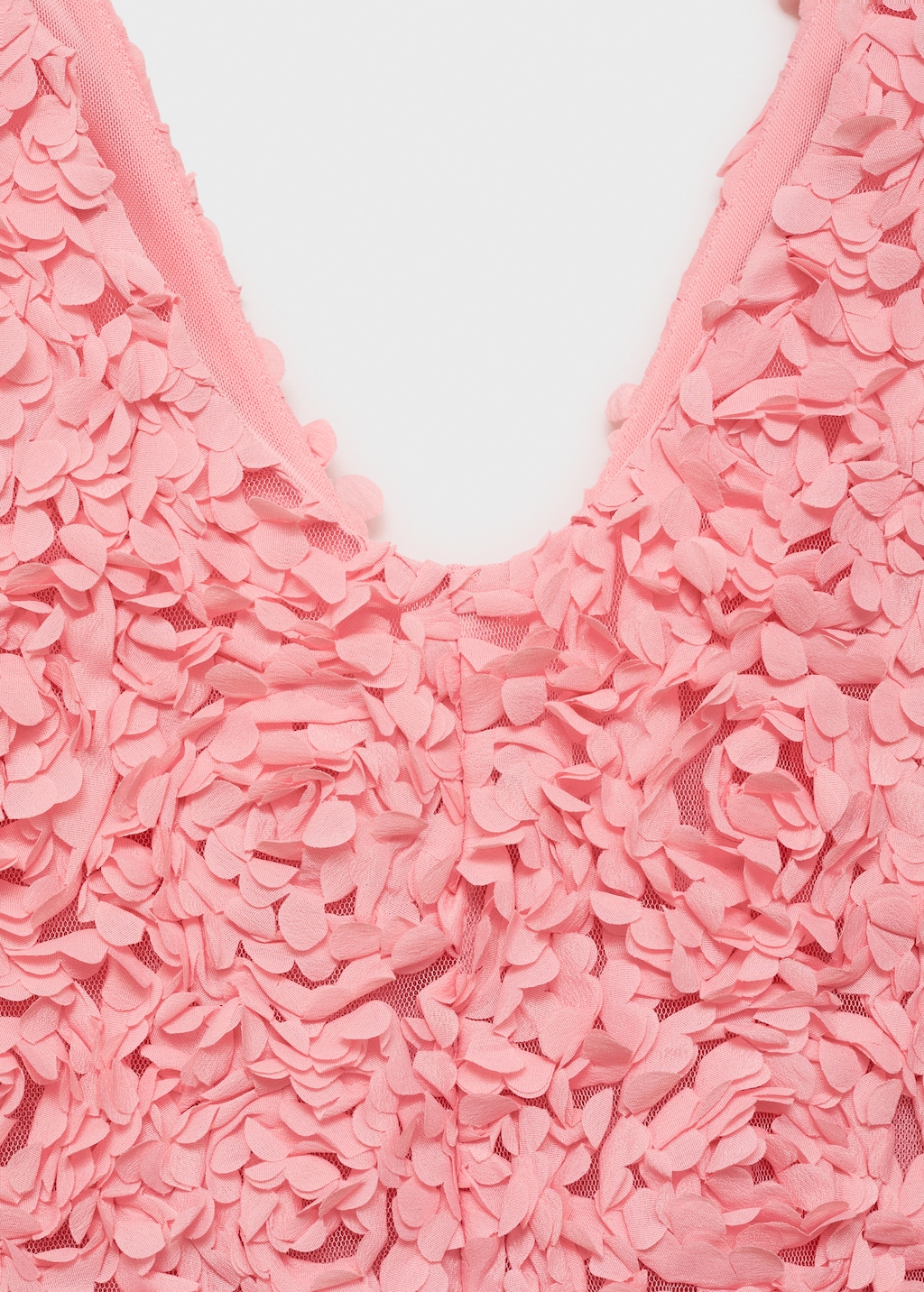 Tulle dress with embroidered flower