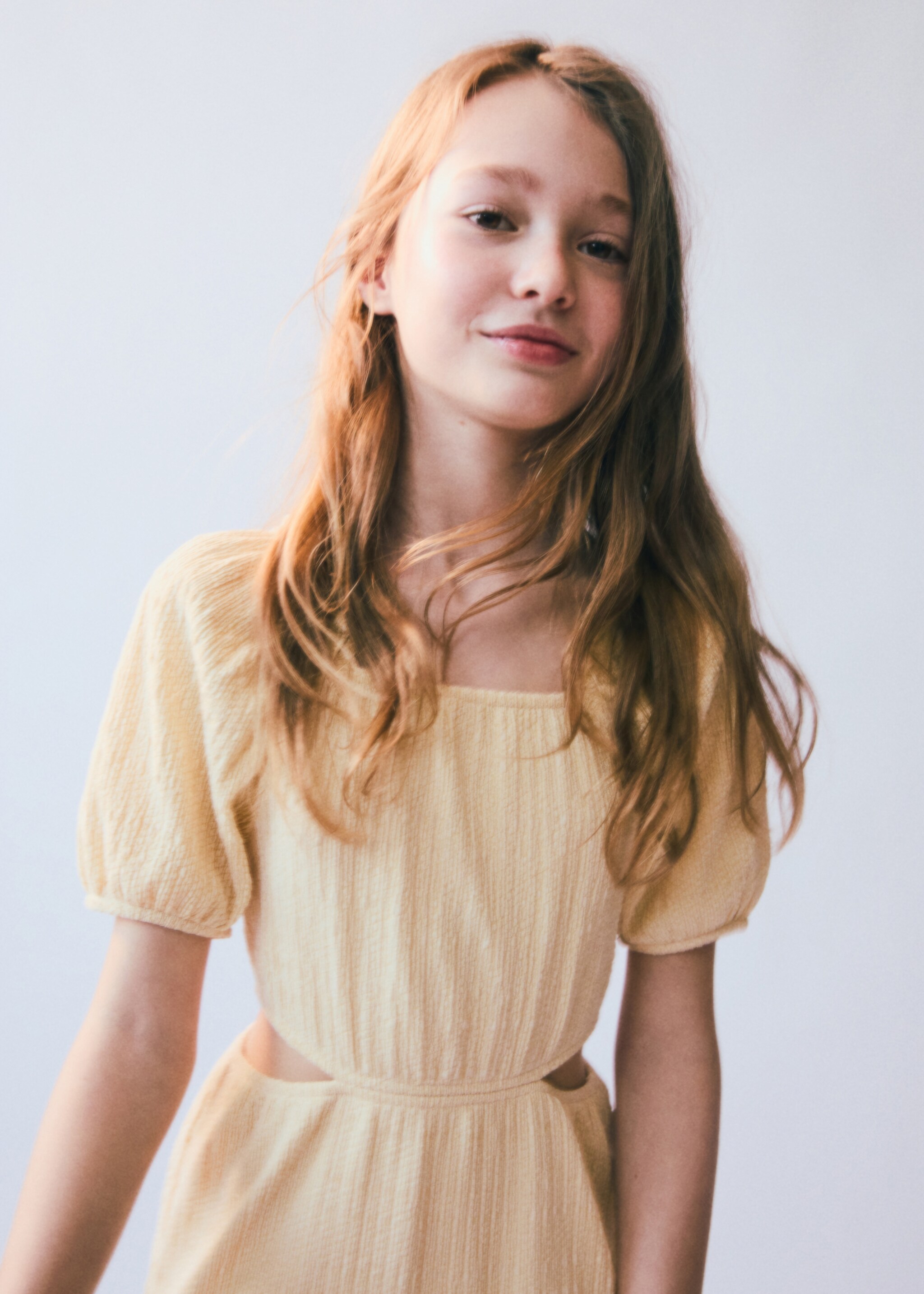 Cut-out dress - Details of the article 6
