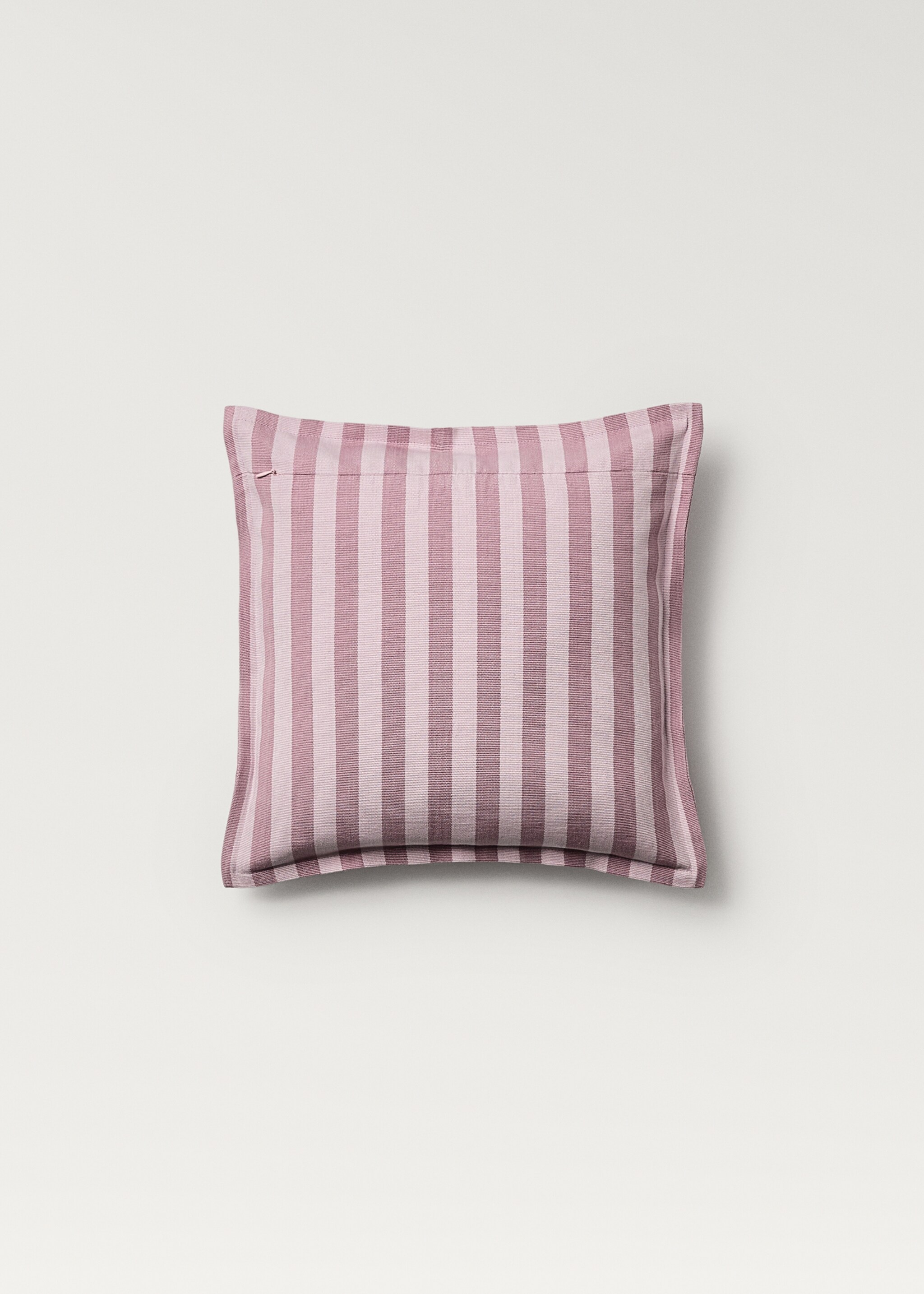 Çocuk için volan detaylı yastık kılıfı 40x40 cm - Ürün detayı 1