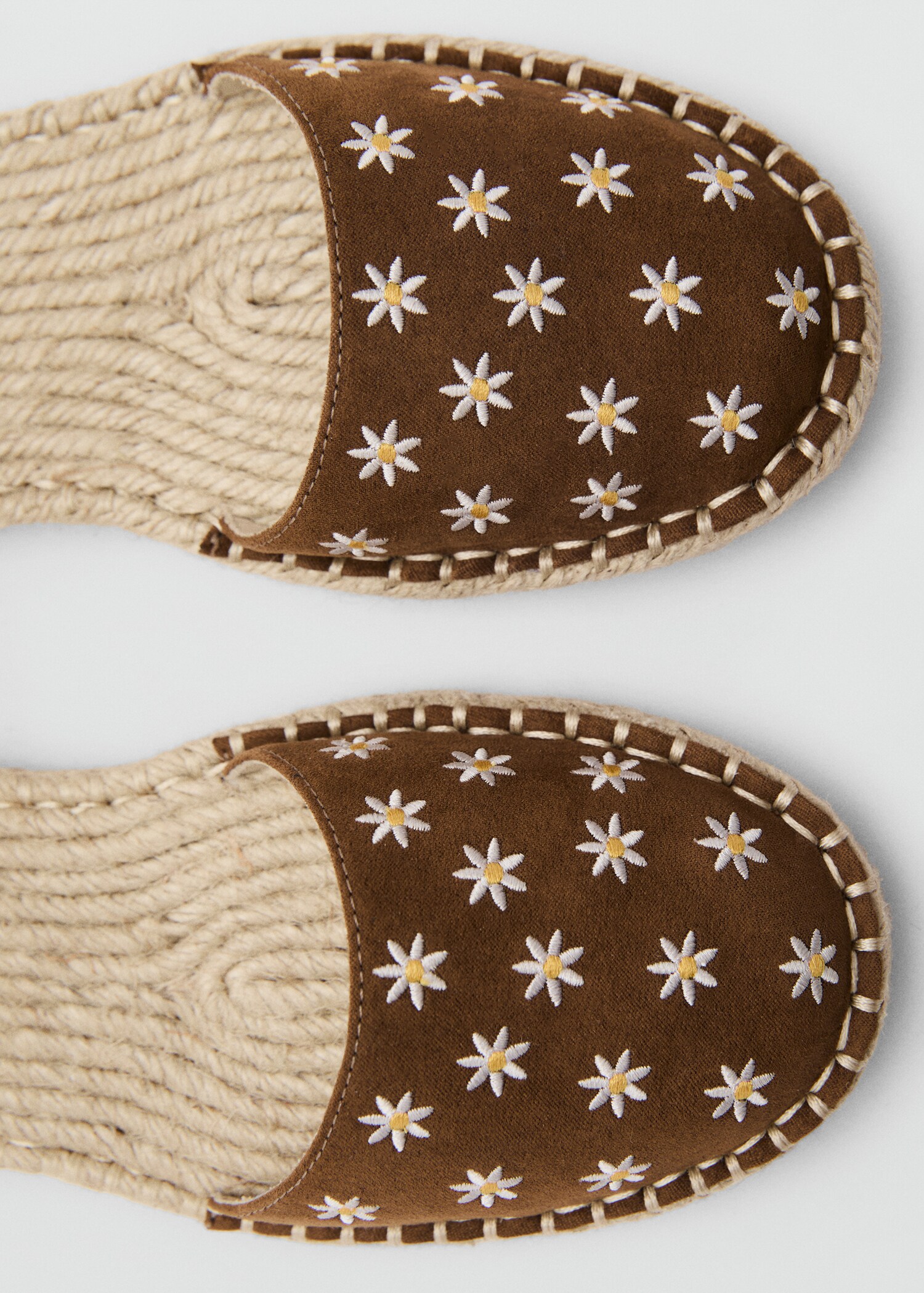 Espadrilles à brides à fleurs - Détail de l'article 2