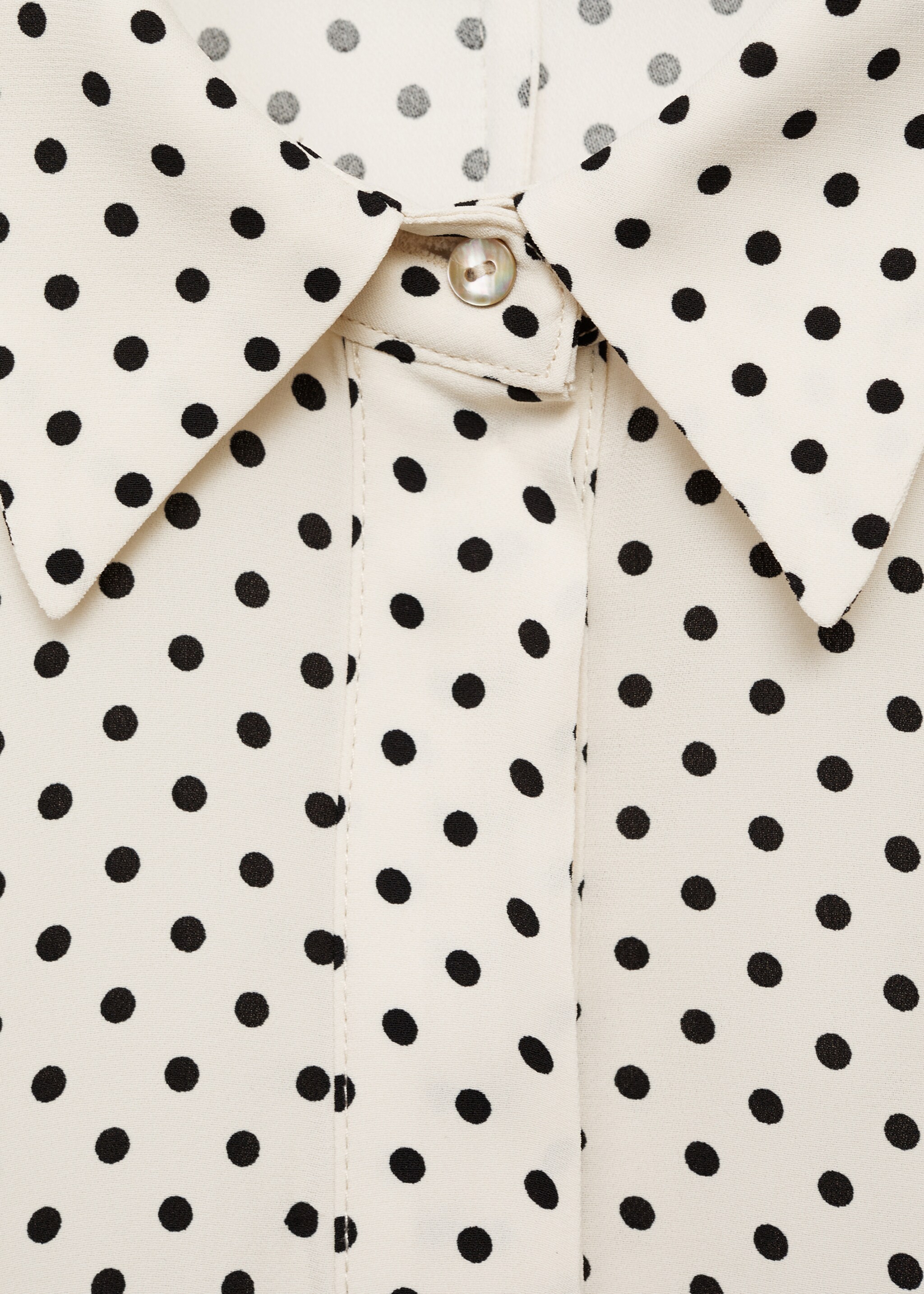 Polka-dot dress with belt - Details of the article 0