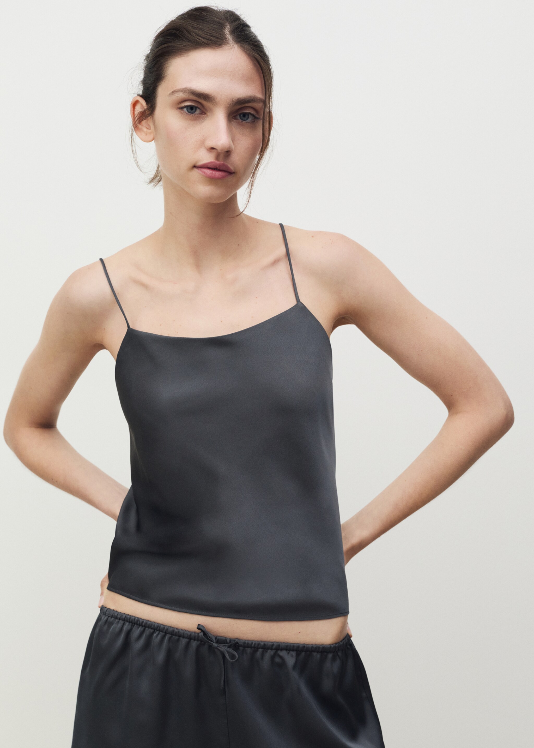 Satin top with straps - Medium plane