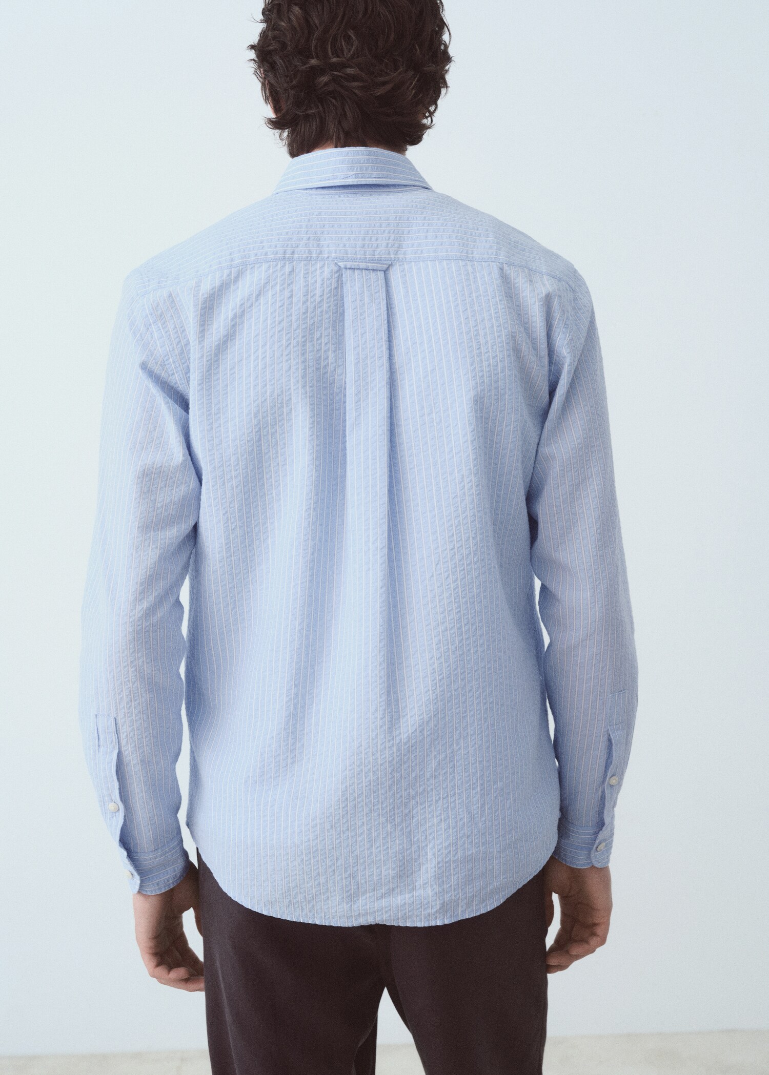 Camisa regular fit algodón seersucker - Reverso del artículo