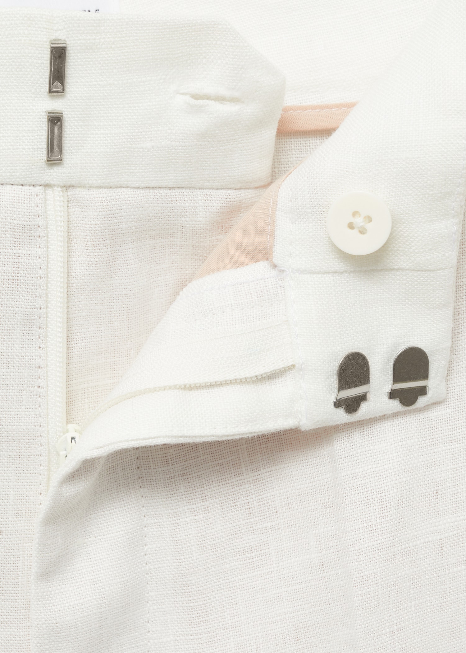 Linen suit trousers - Details of the article 8