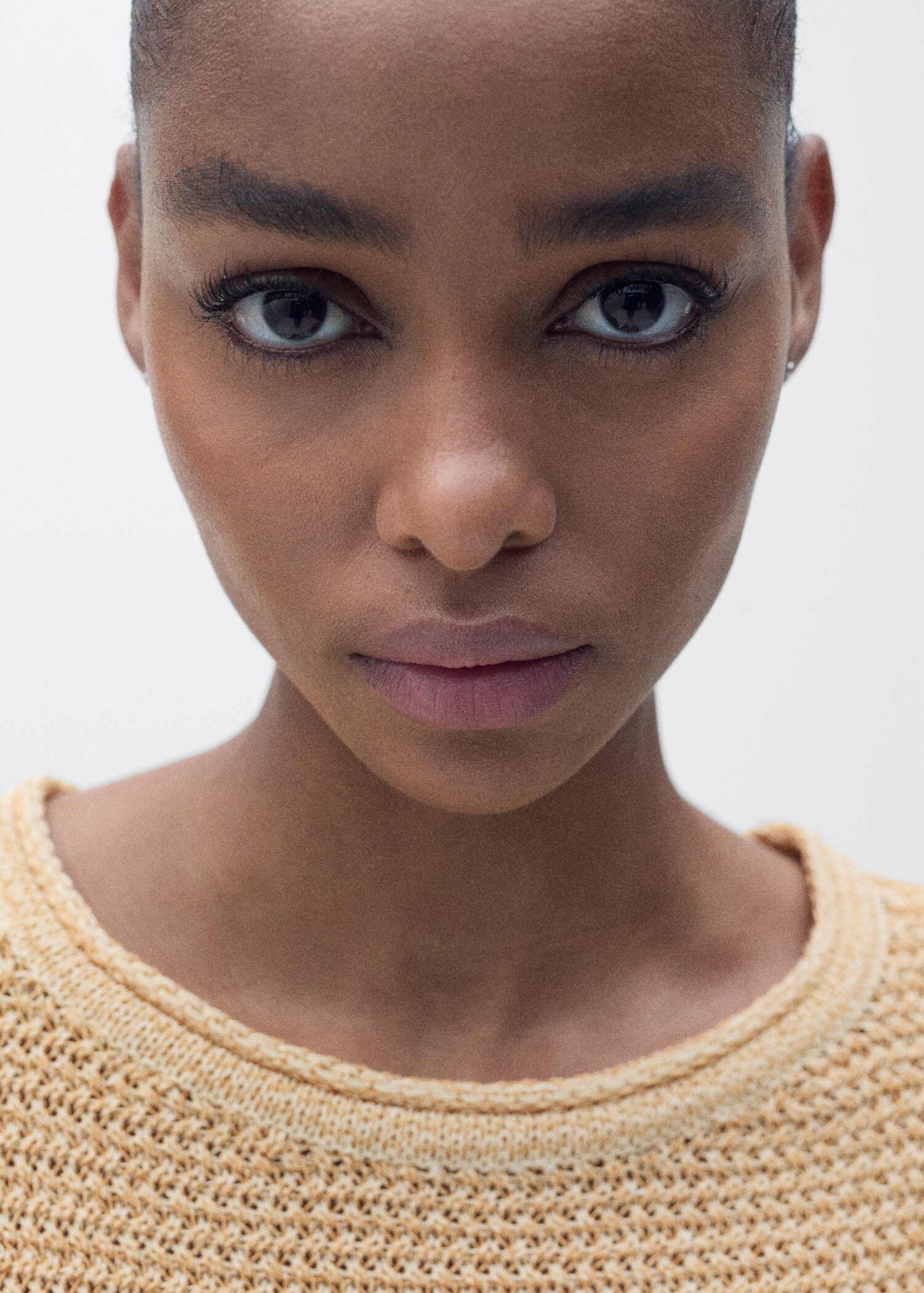 Short-sleeved chunky-knit sweater - Details of the article 1