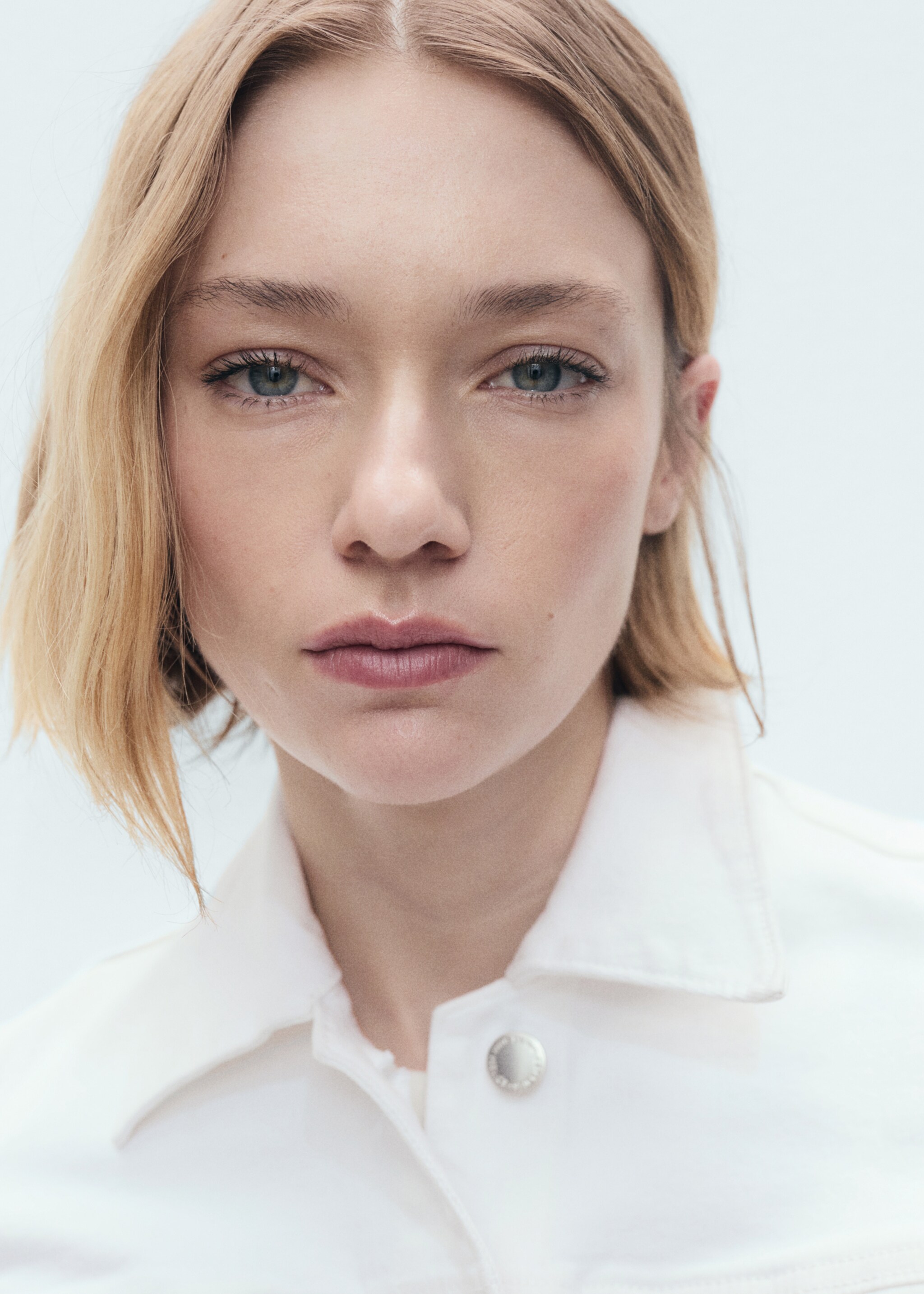 Crop denim jacket - Details of the article 1