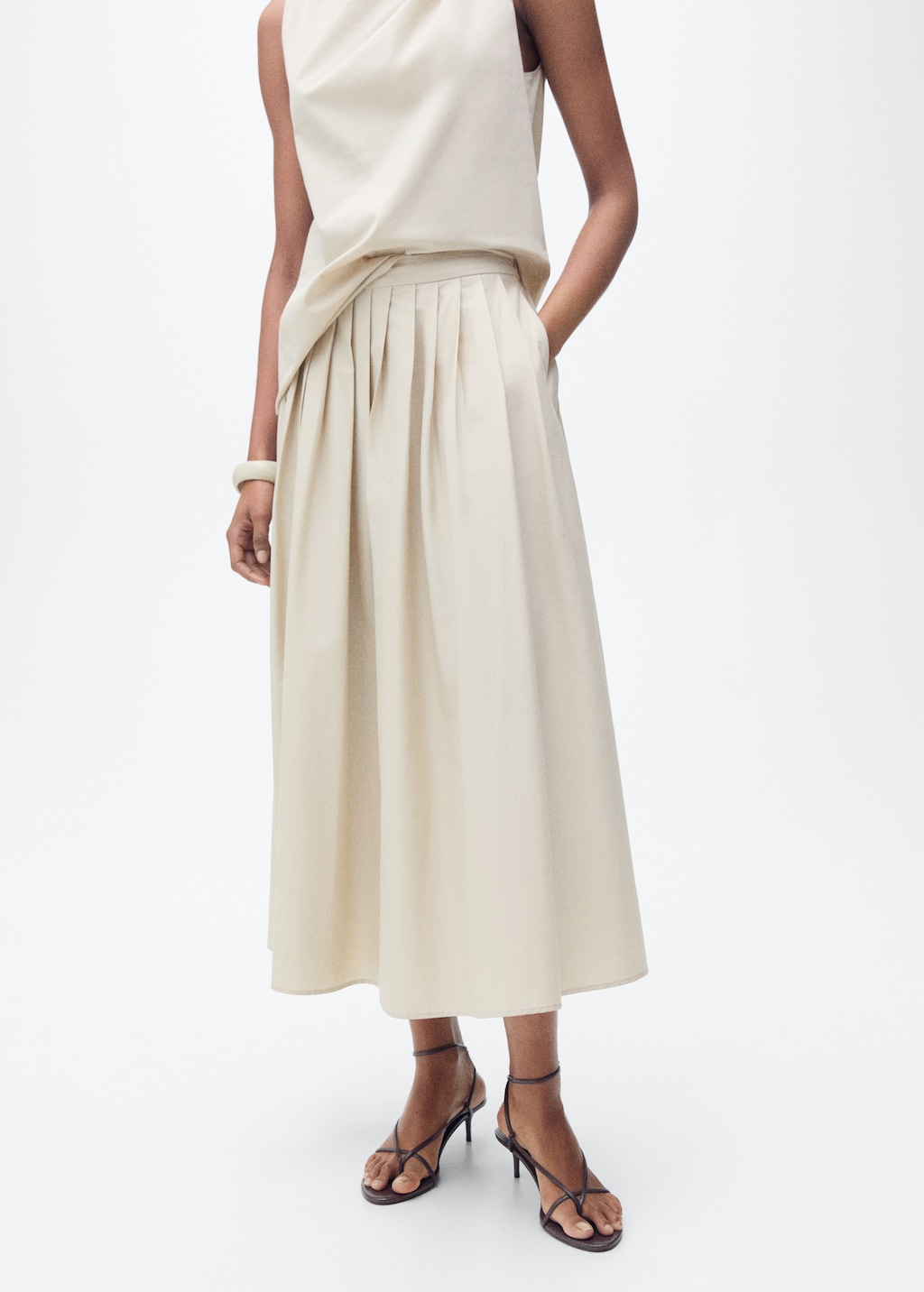 Mango Flared skirt with pleated detail