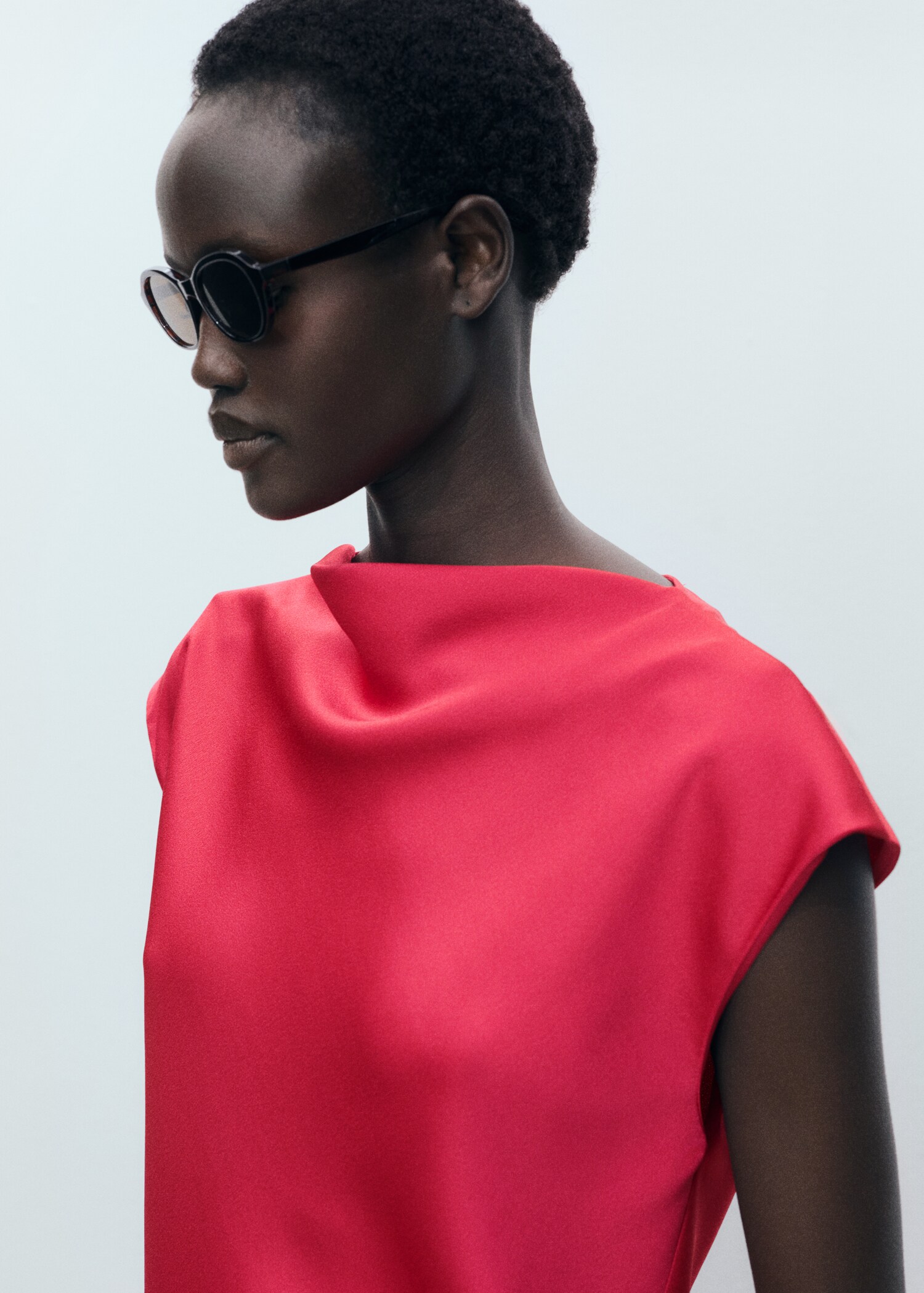 Satin blouse with draped neck - Details of the article 1