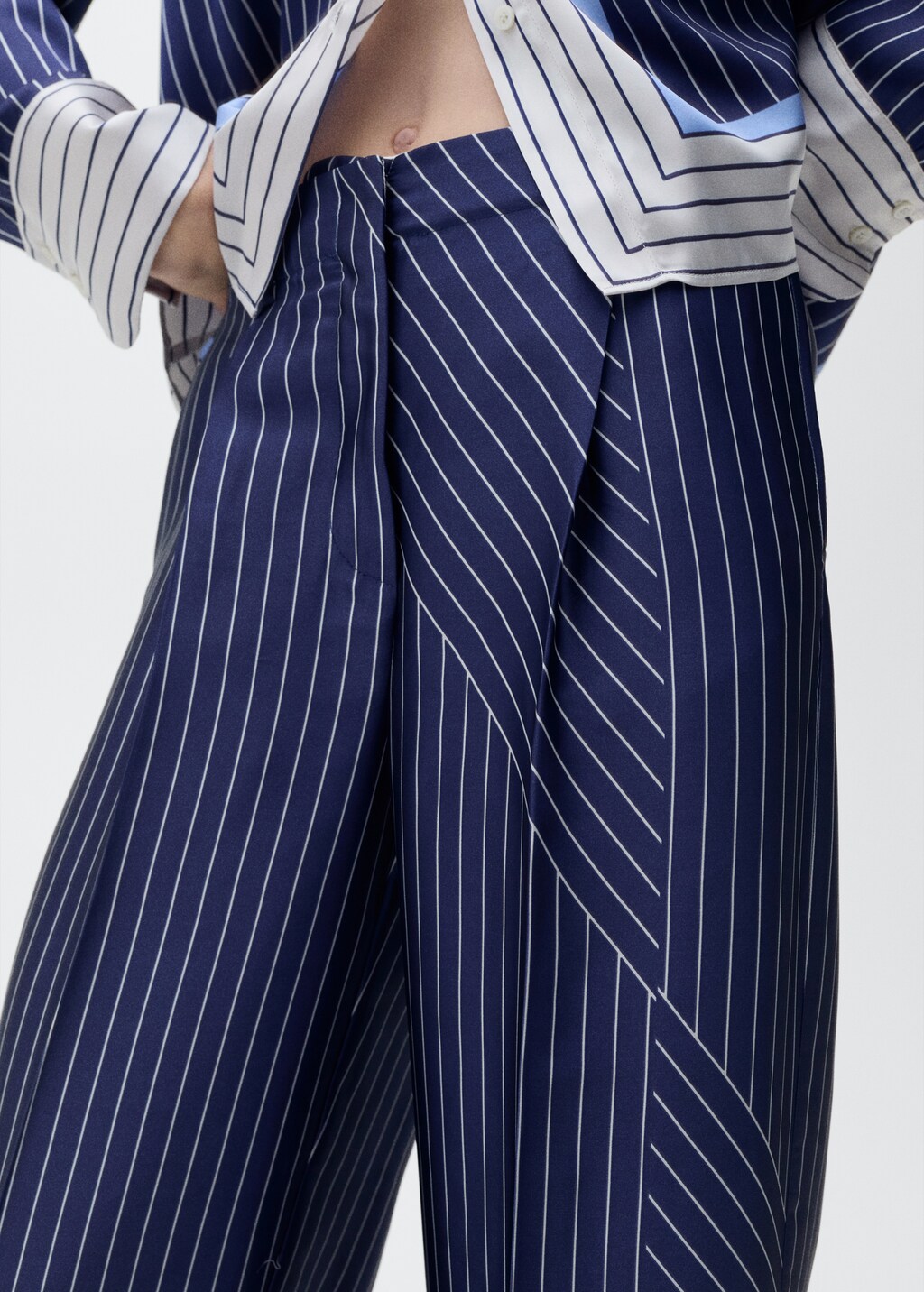 Satin pants with combined stripes