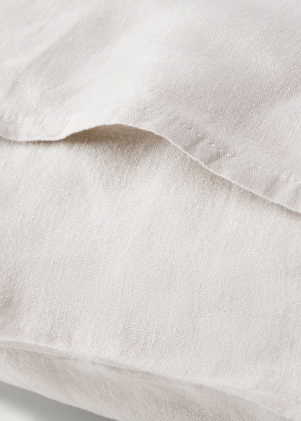 Two washed linen pillowcases 50x75 cm