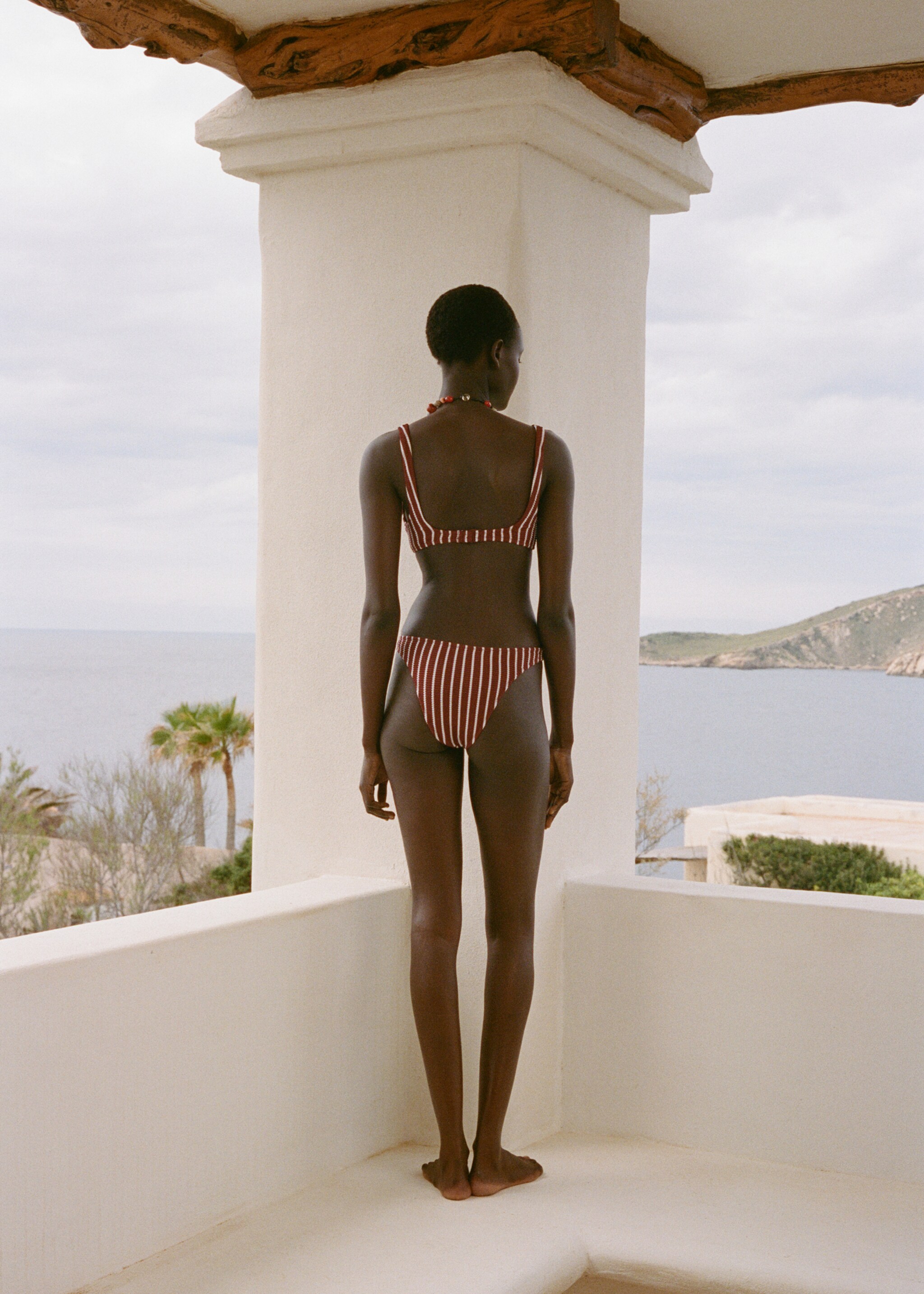 Top bikini canalé rayas - Reverso del artículo