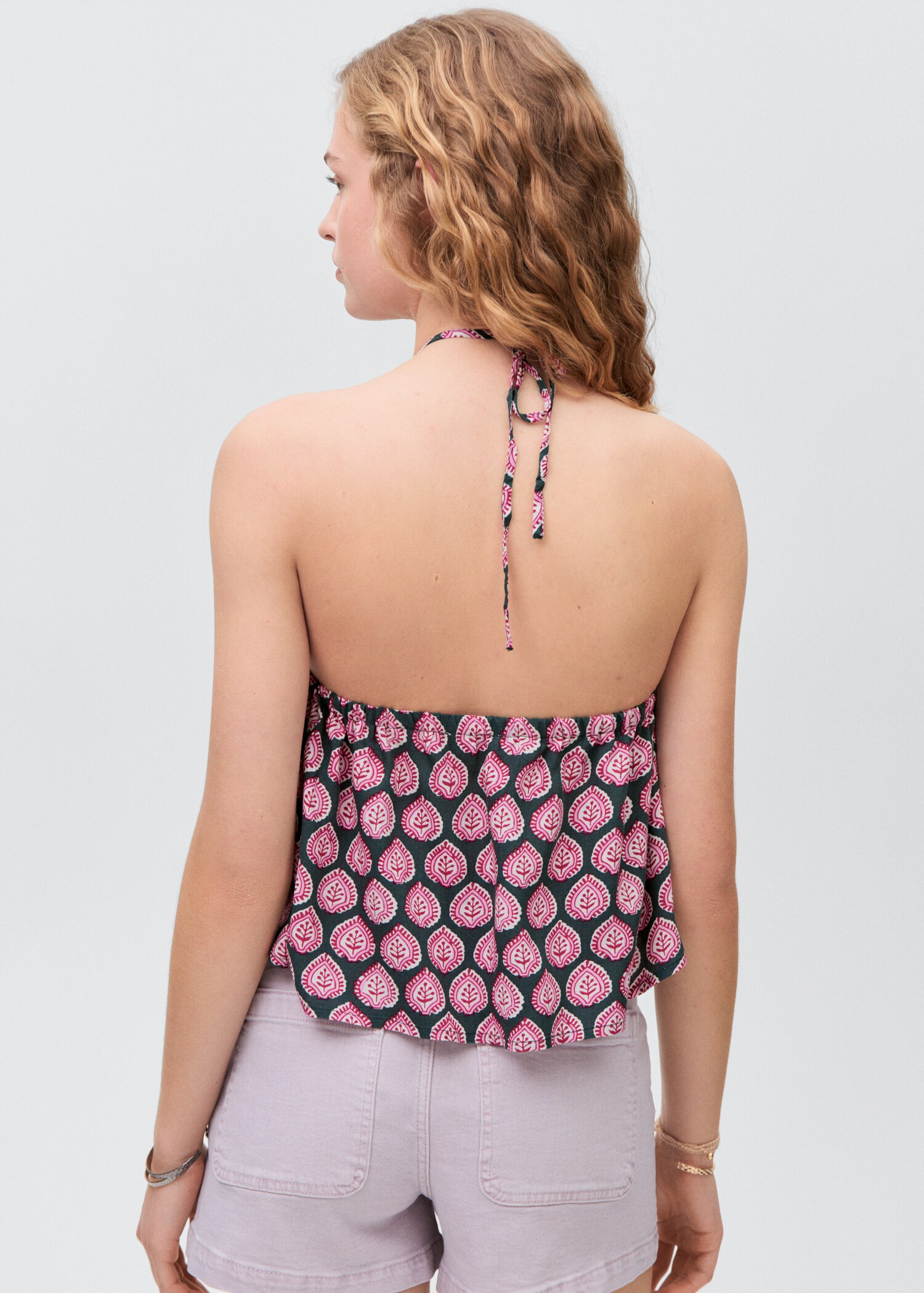 Bow print top - Reverse of the article