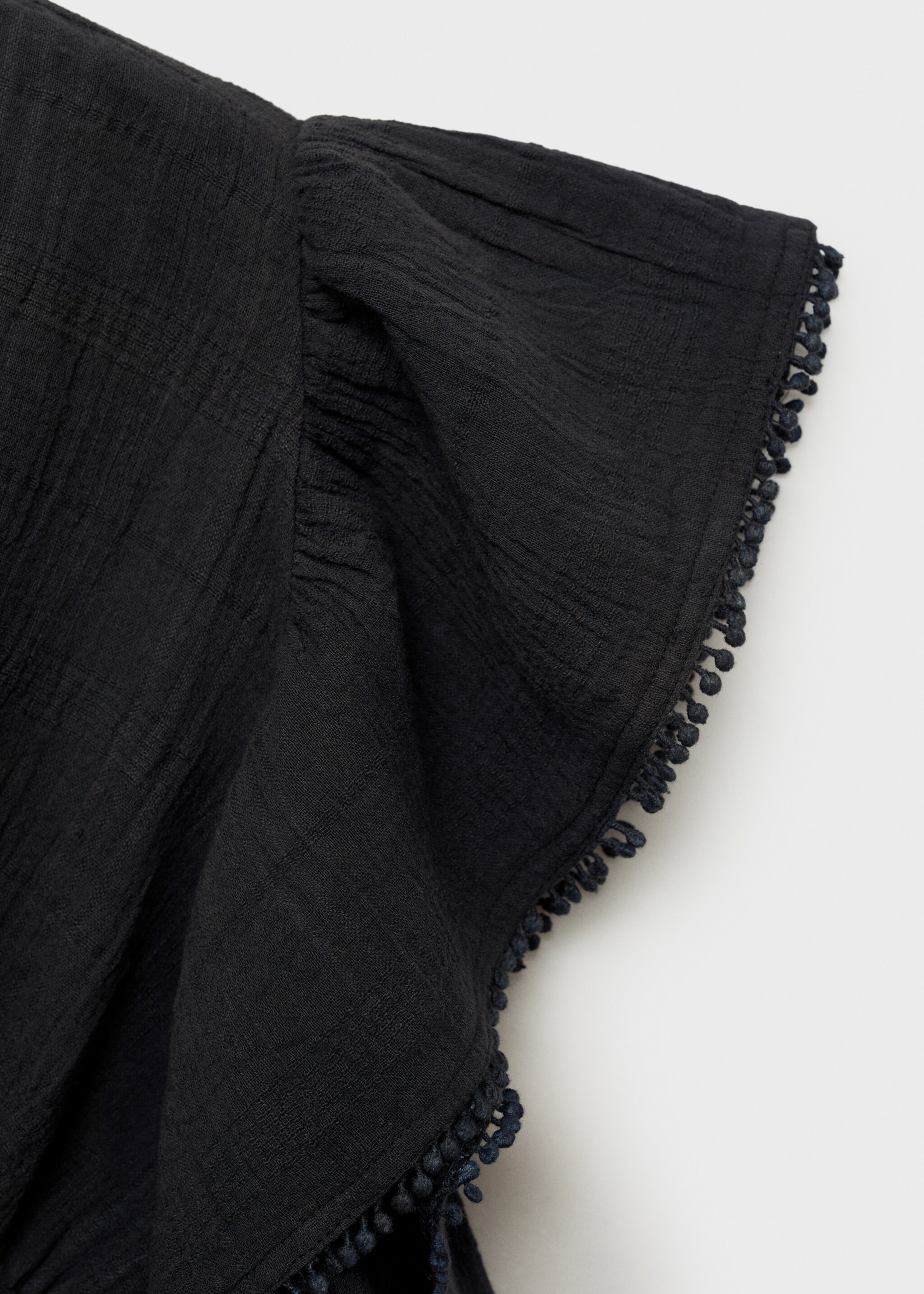 Ruffled crop blouse - Details of the article 0